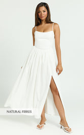 Linen Scoop Neck Gathered Dress in Off White