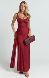 Sweetheart Neck Gathered Bodycon Dress in Red