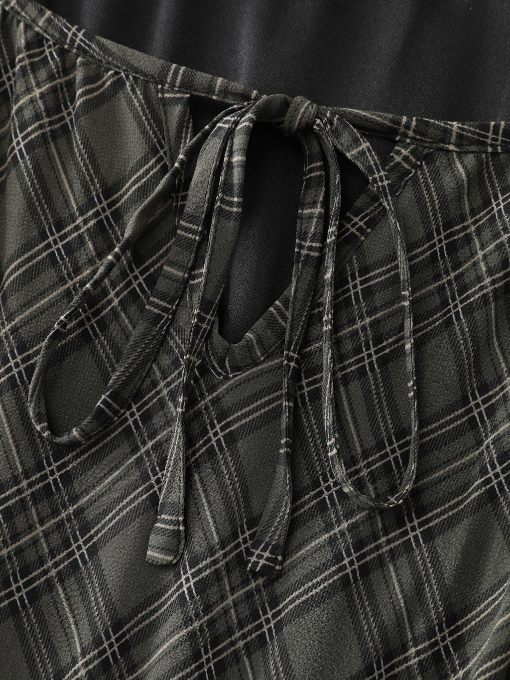 Diamond Print Neck Tie Midi Dress