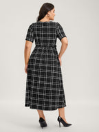Grid Print Knit Belted Maxi Dress