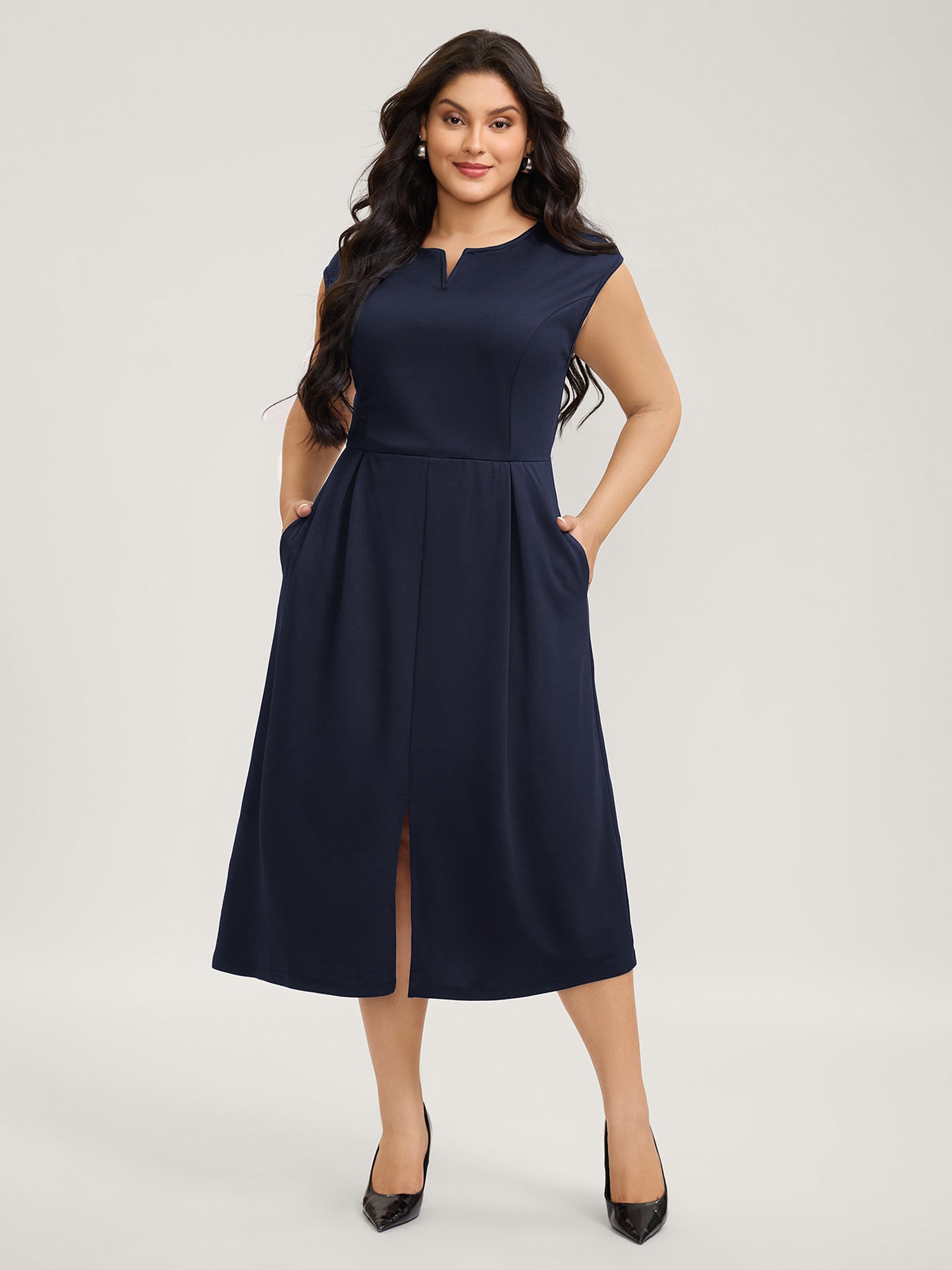 Stretchy Waist Pleated Midi Dress