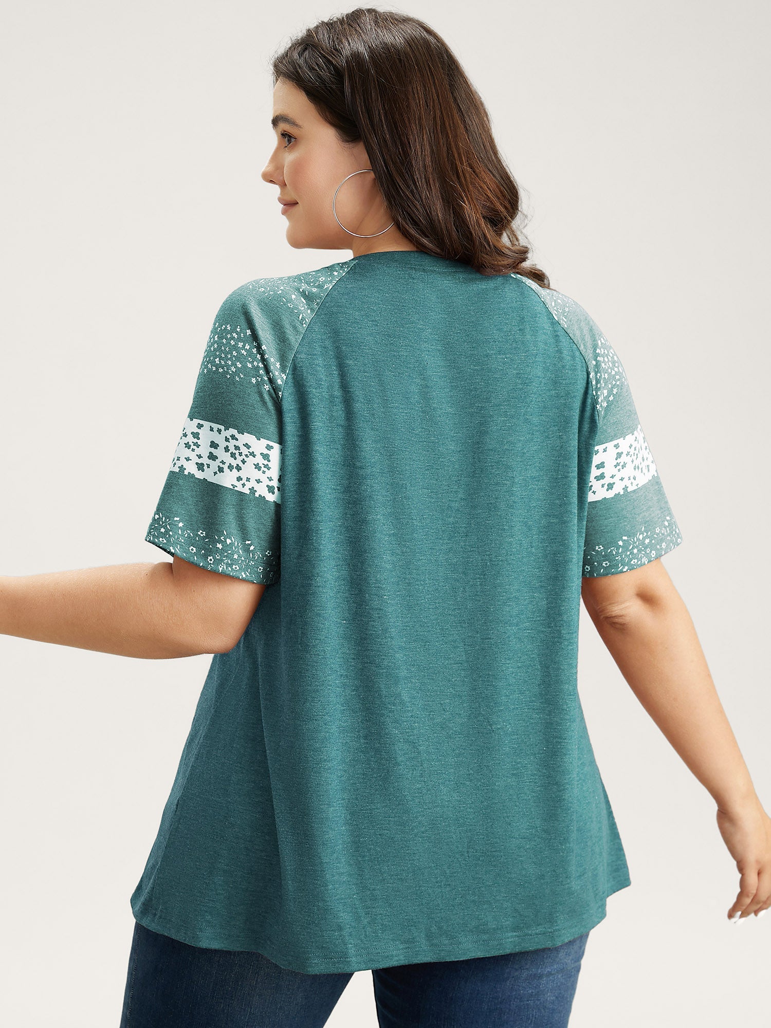 Ditsy Floral Colorblock Contrast Raglan Sleeve T-shirt