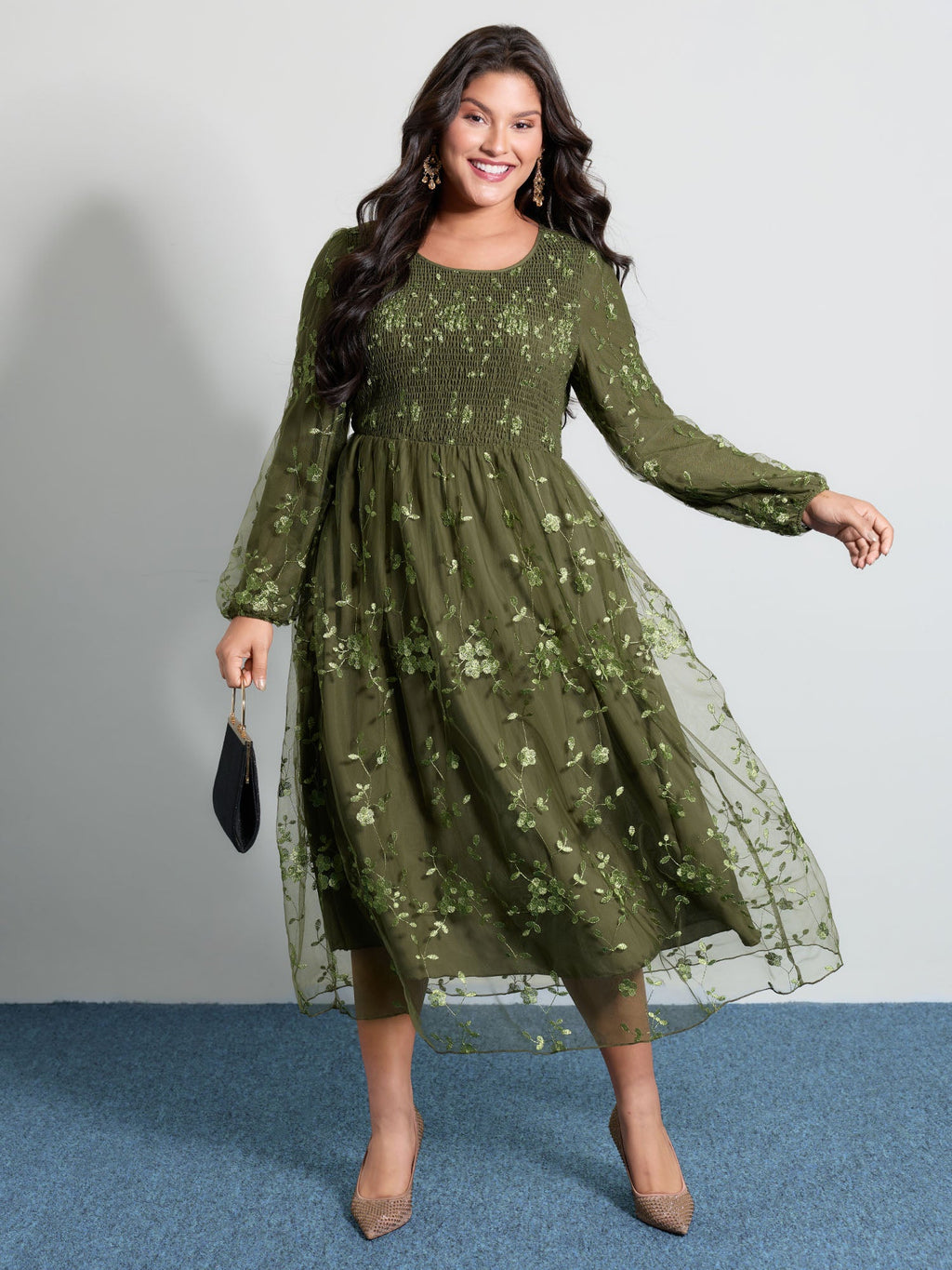 Floral Embroidered Shirred Lined Midi Dress