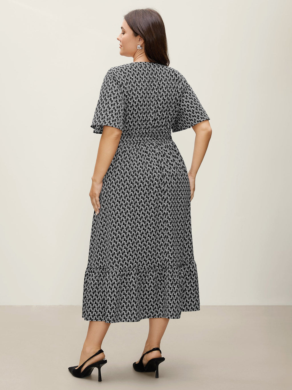 Geometric Print Waist-Cinched Tiered Midi Dress