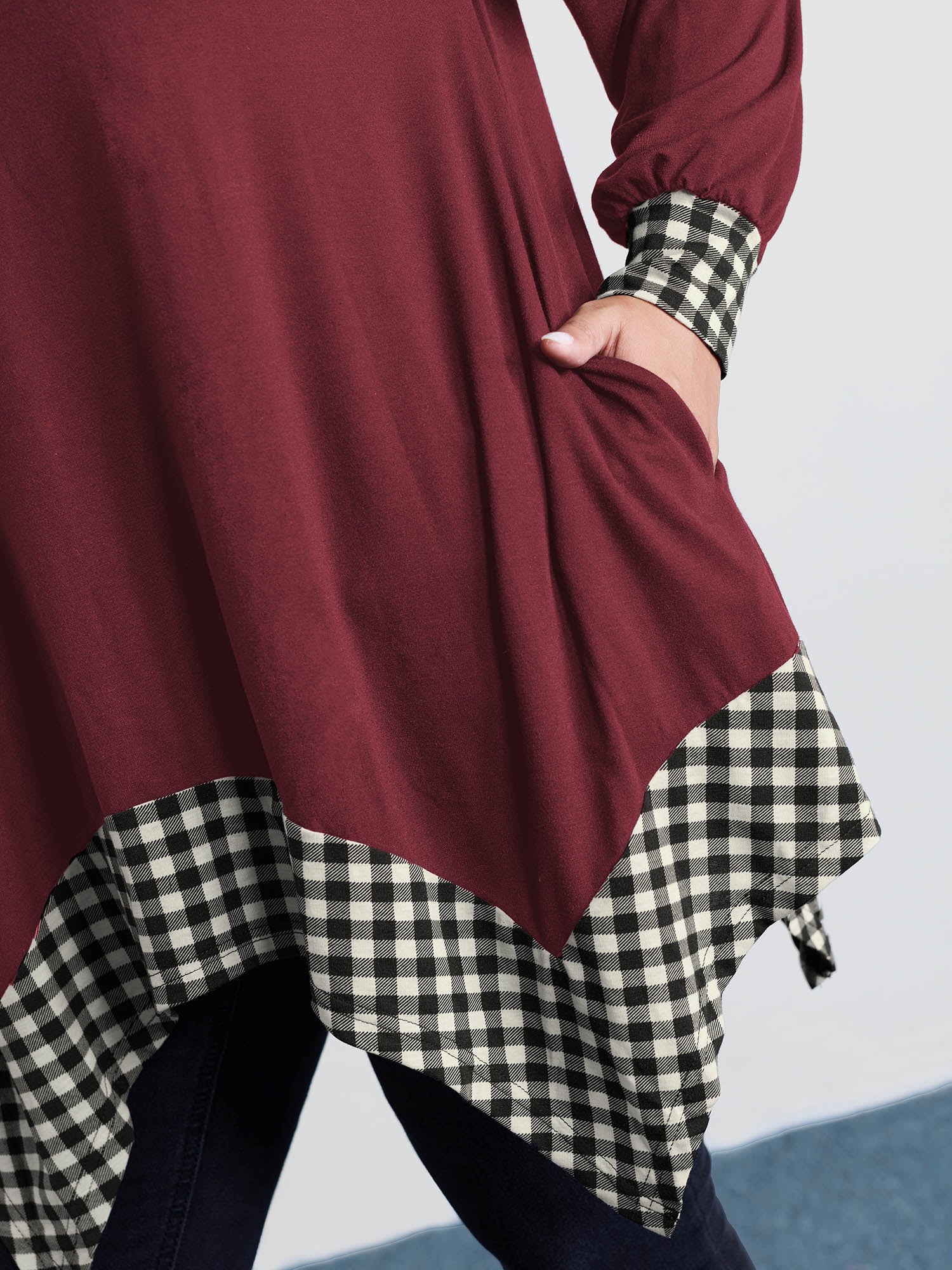 Supersoft Stretchy Checkered Asymmetrical Hem T-Shirt