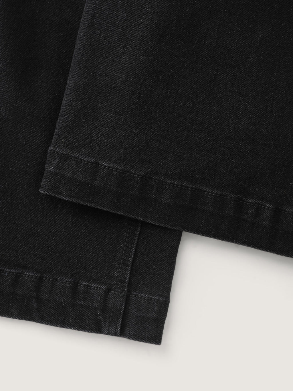 Stretchy Pull-On Drawstring Waist Wide-Leg Jeans