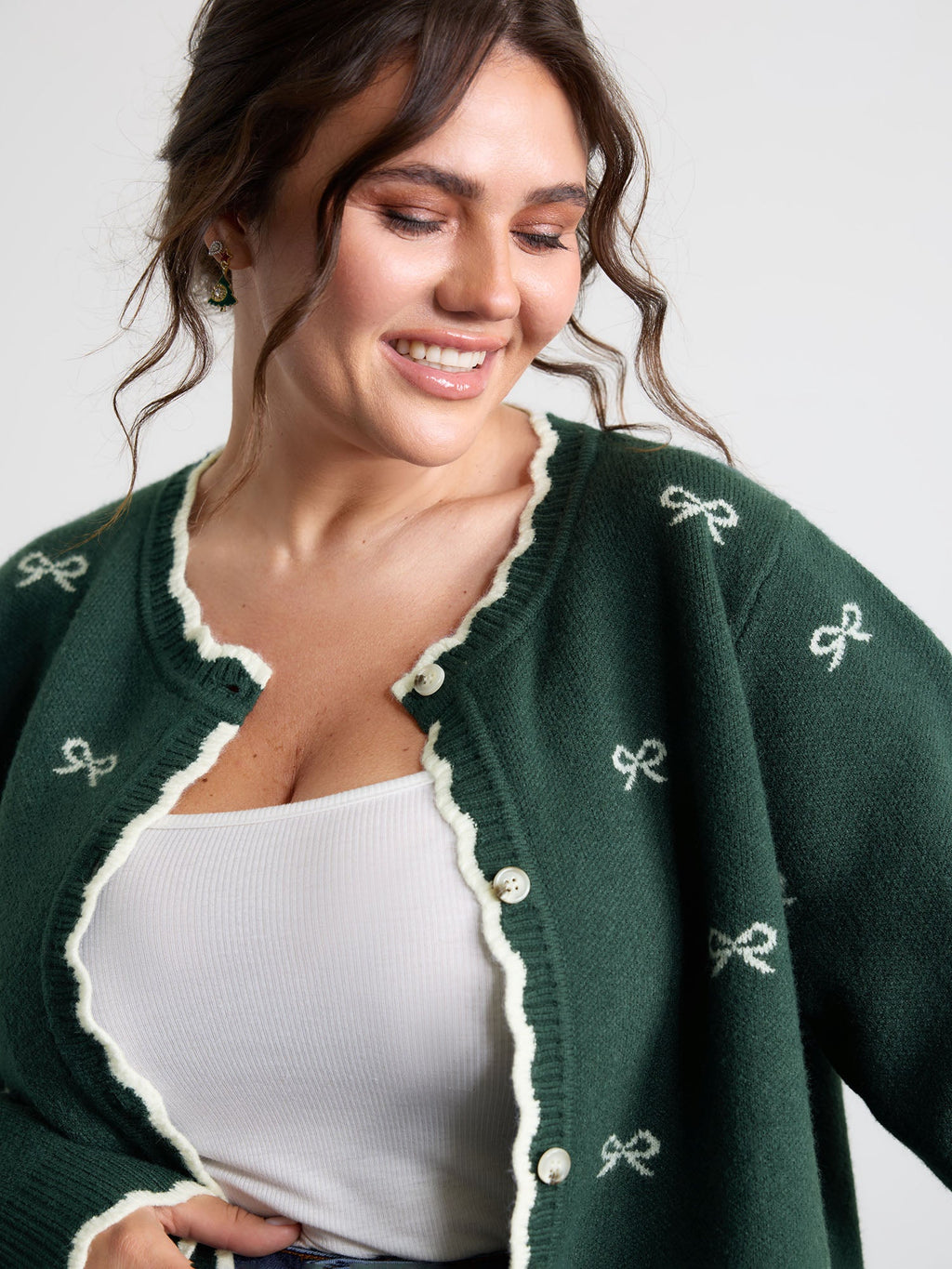 Bowknot Jacquard Wavy Edge Knit Cardigan