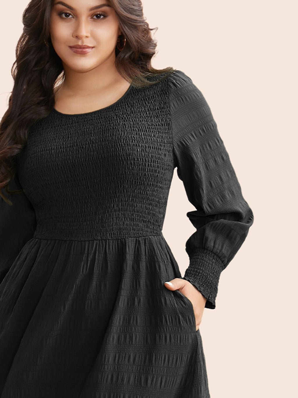 Plain Textured Shirred Midi Dress