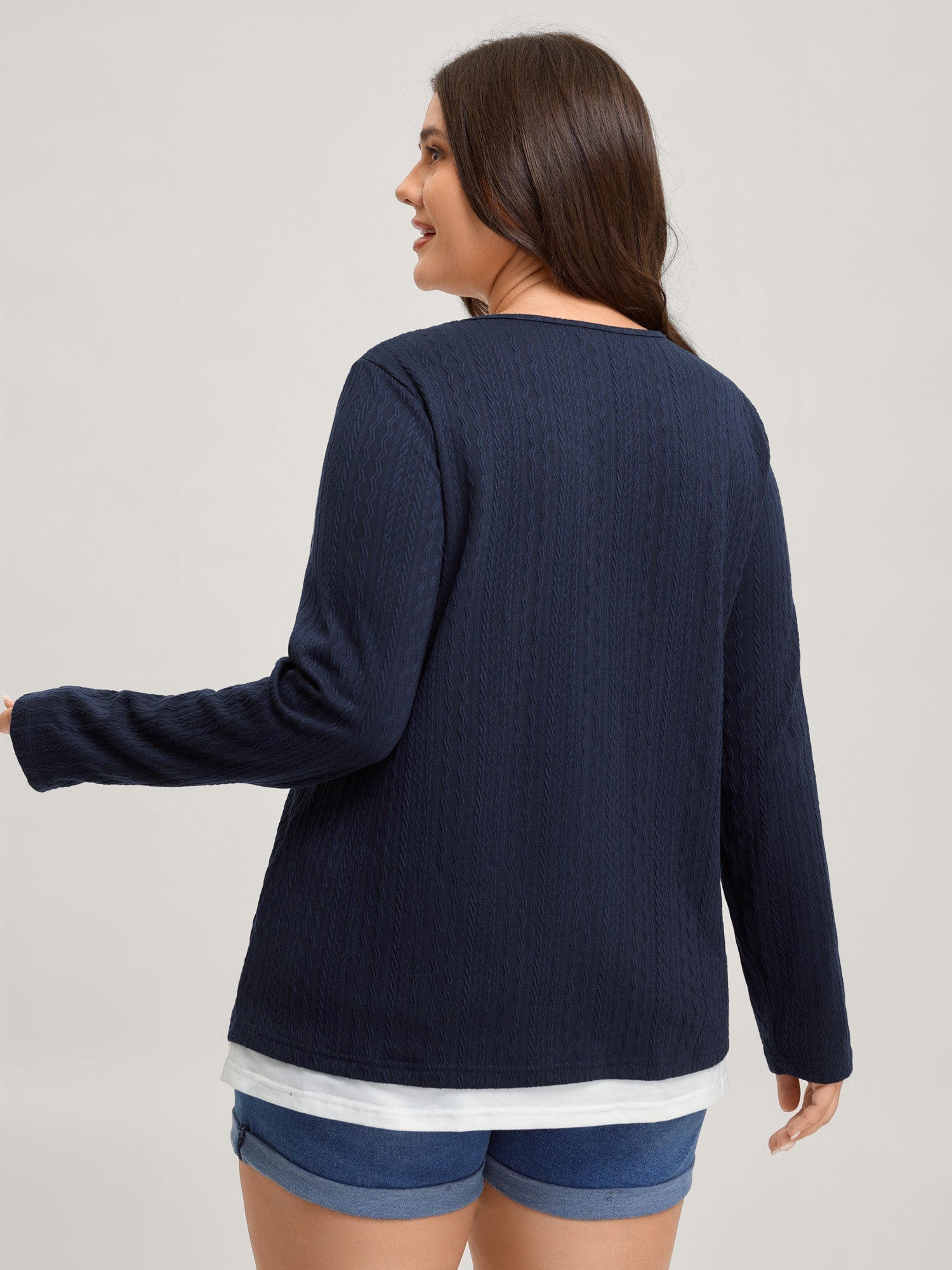 Textured Spliced Round Neck Solid T-Shirt