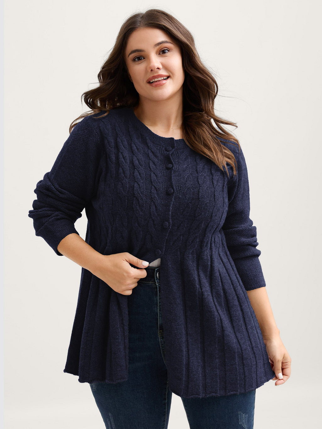 Cable Knit Round Neck Button Knit Cardigan