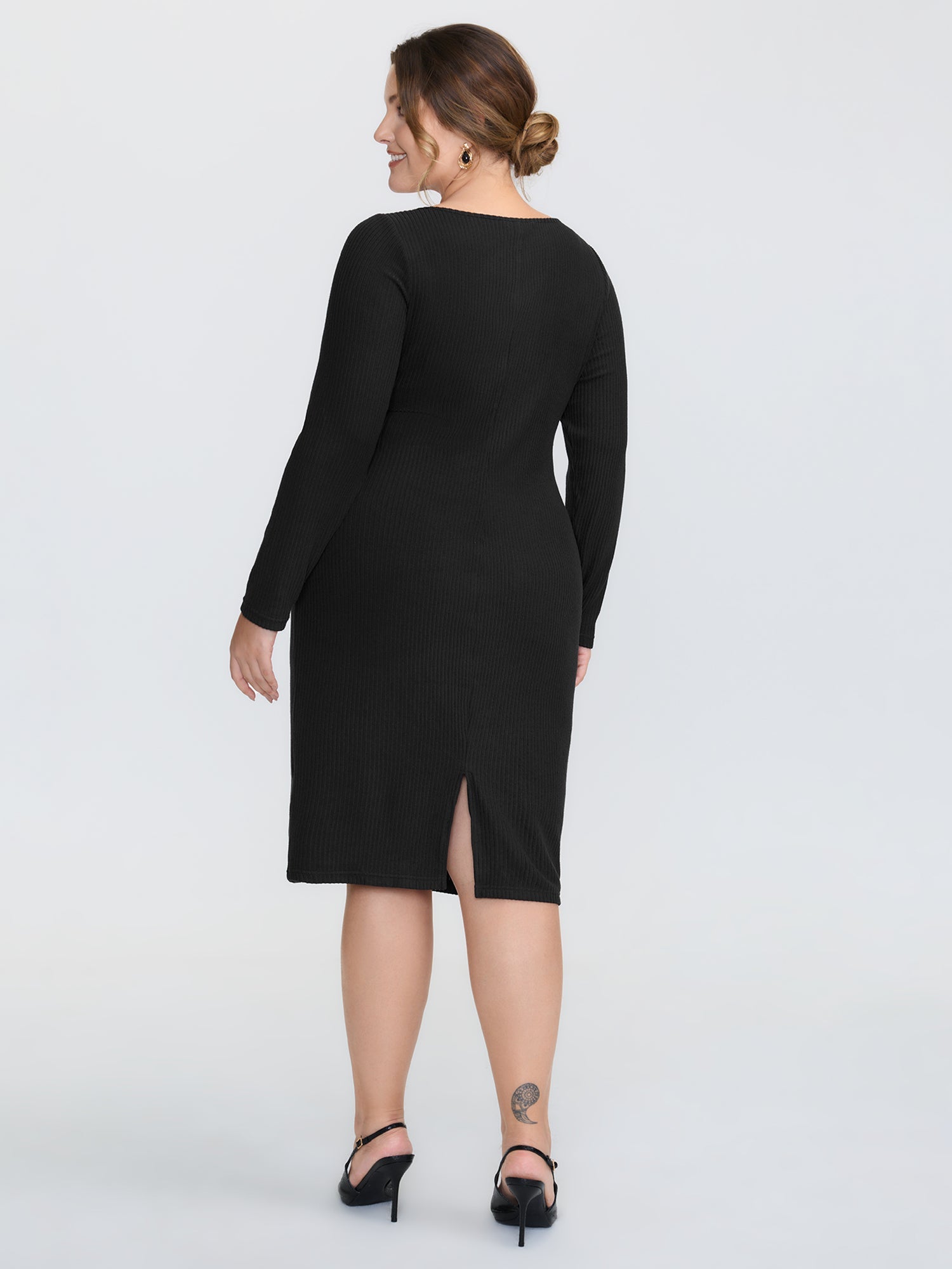 Stretchy Round Neck Lace-Up Midi Dress