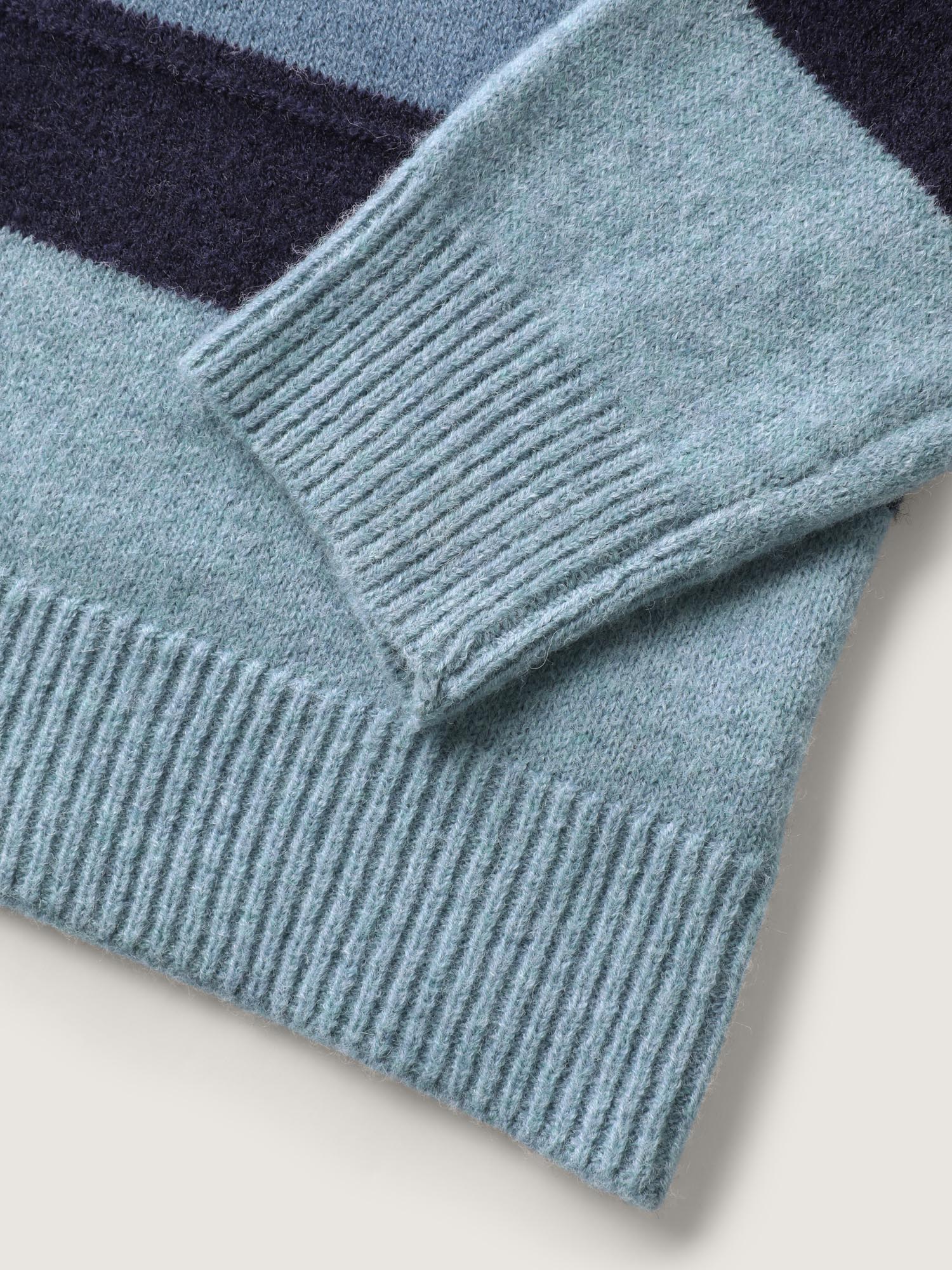 Striped Print Color Contrast Pullover