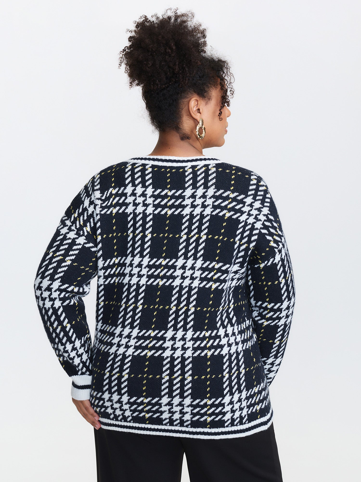Checkered Pattern Jacquard V-Neck Pullover