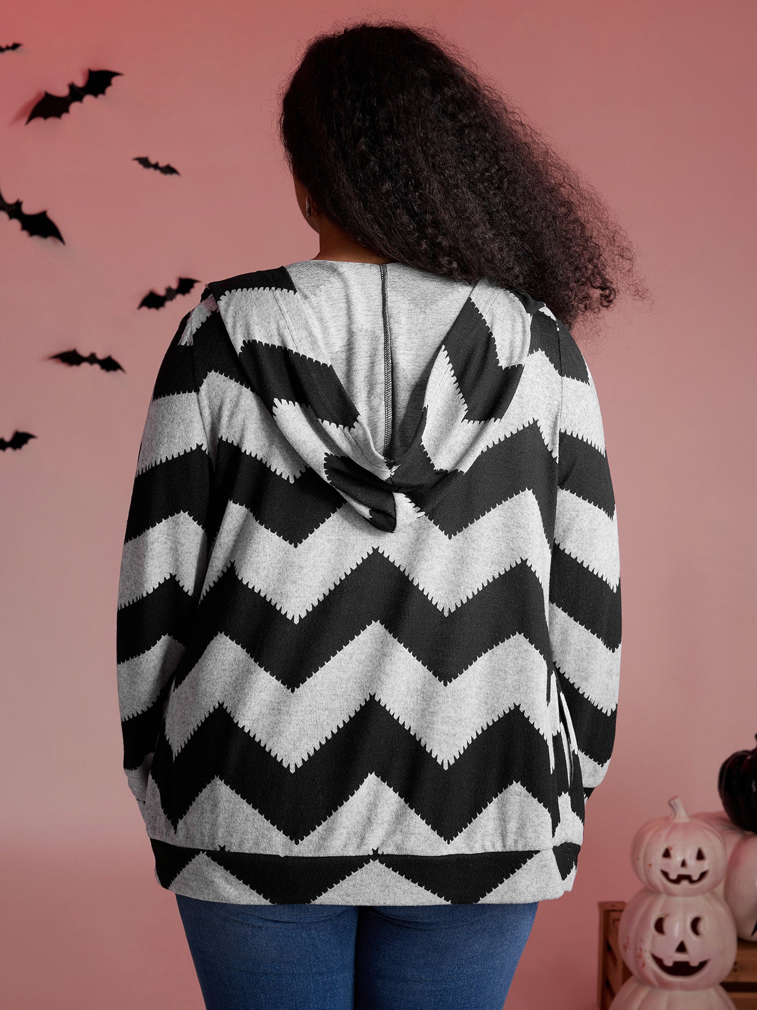 Wavy Stripe Skull Embroidery Zipper Hoodie