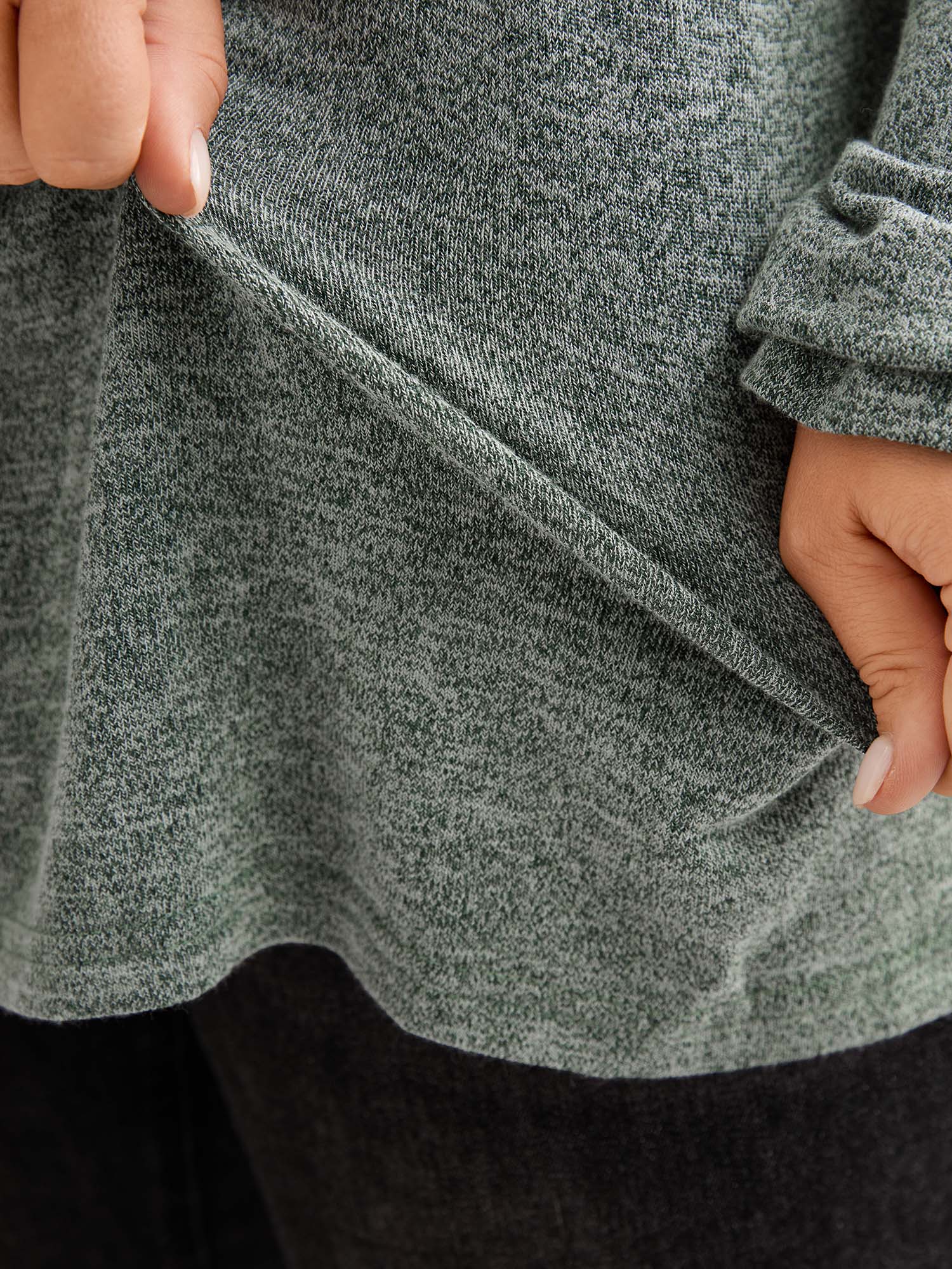 Round Neck Heather Pleated T-shirt