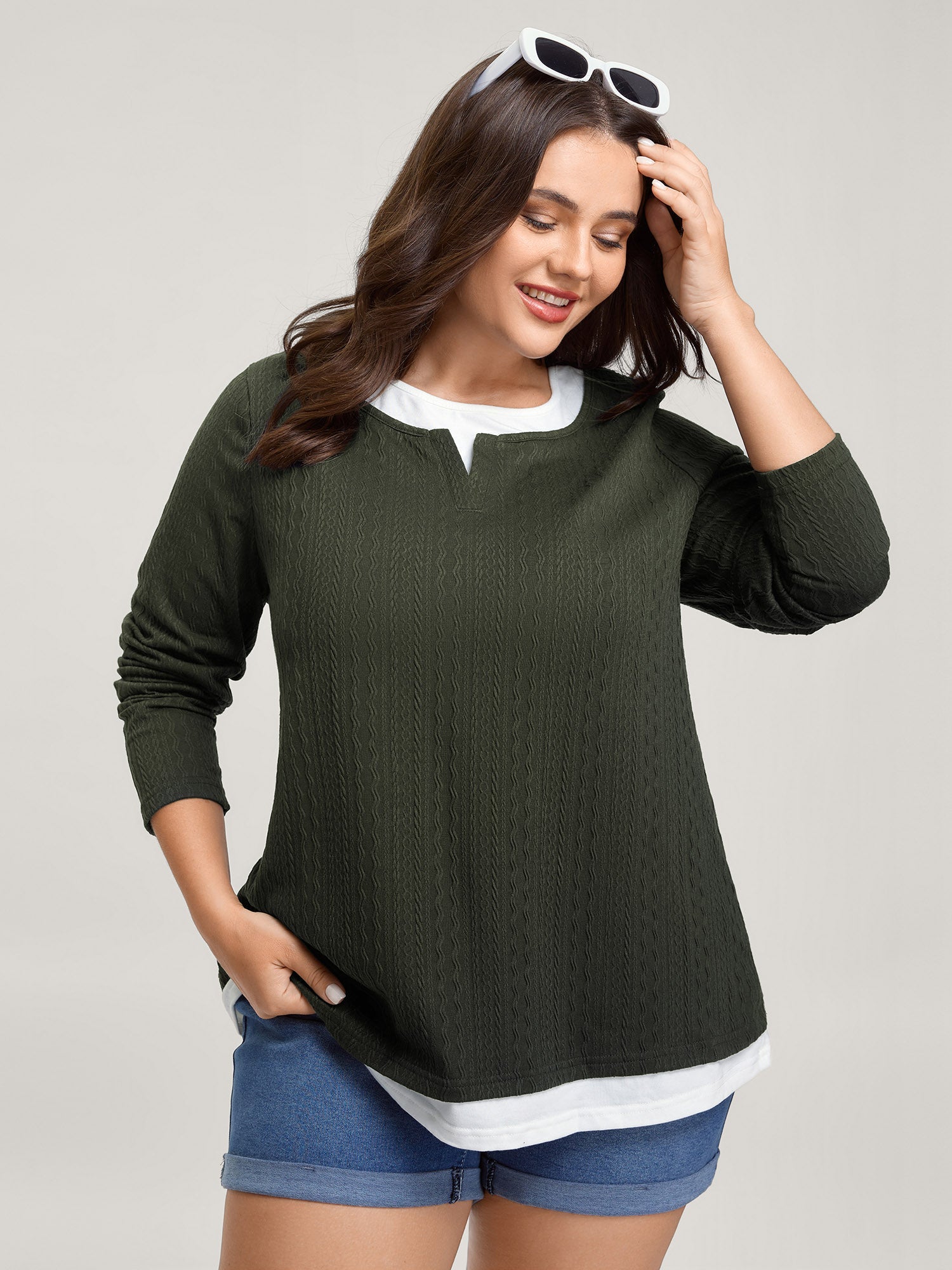 Textured Spliced Round Neck Solid T-Shirt