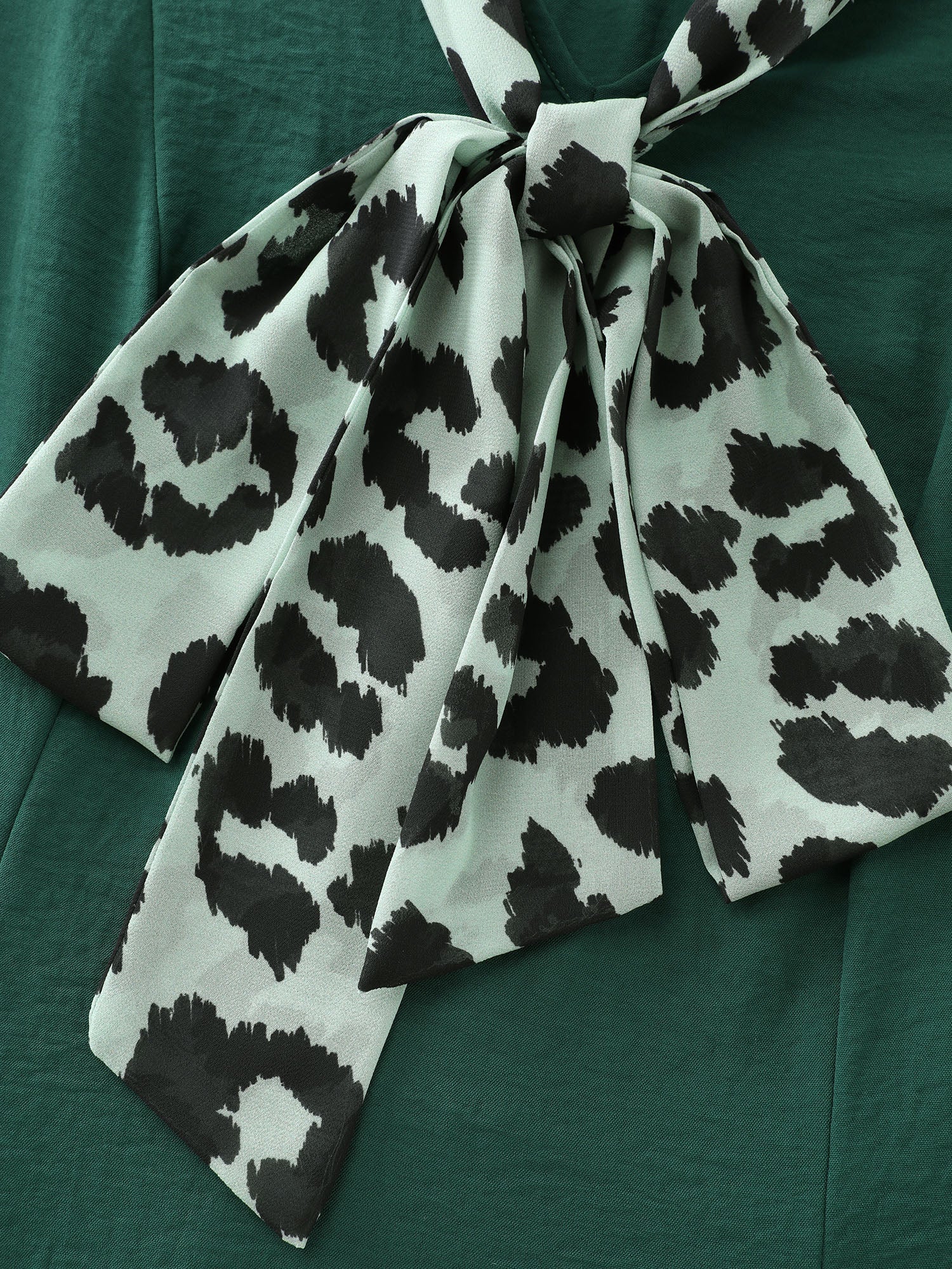 Leopard Print Ribbon Collar Midi Dress