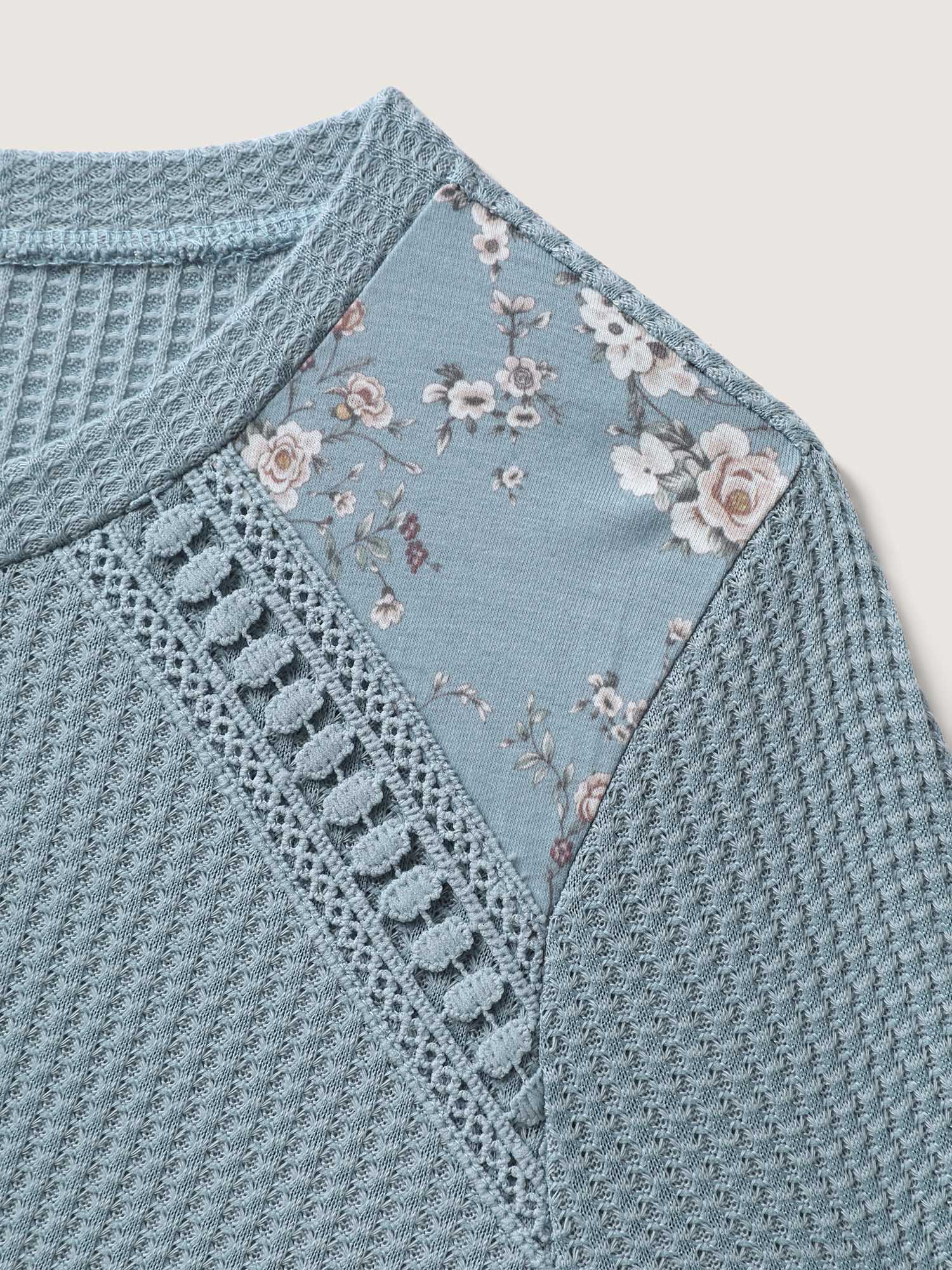 Waffle Spliced Floral Lace Sweatshirt