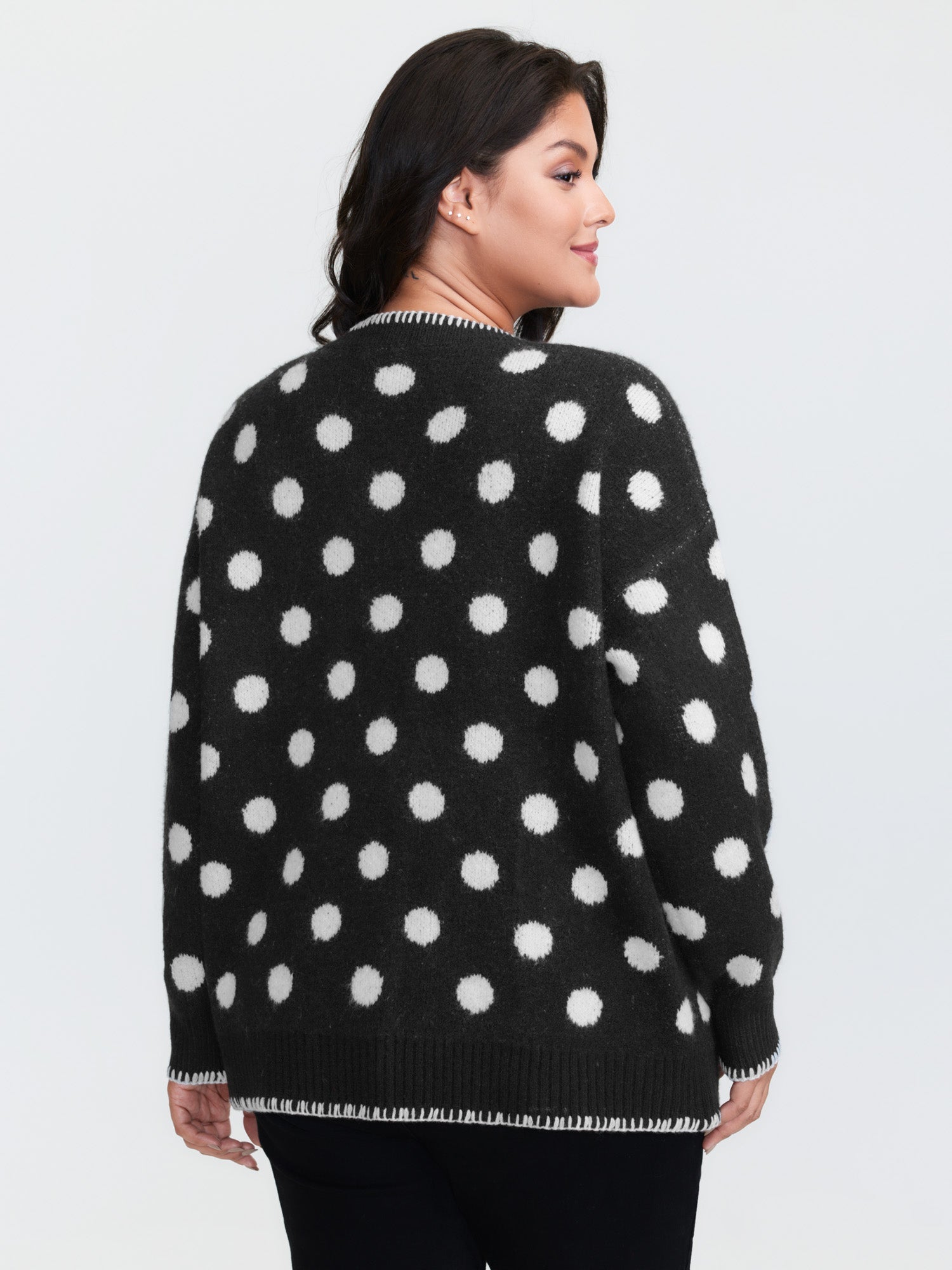 Polka Dots Jacquard Buttons Knit Cardigan