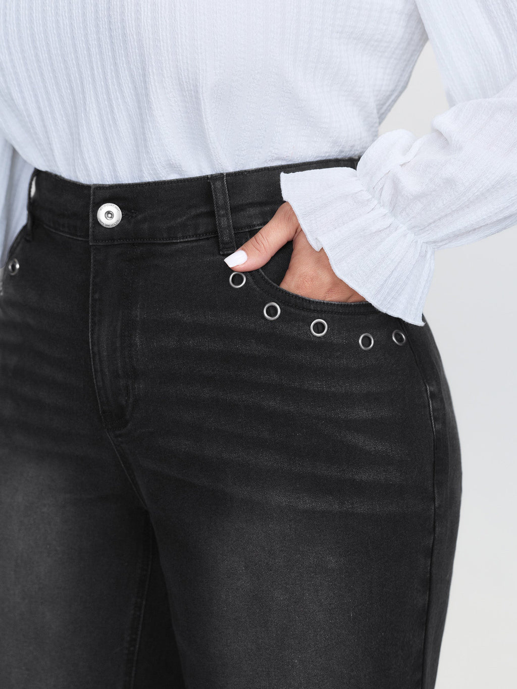 Mid-Rise Wide-Leg Jeans