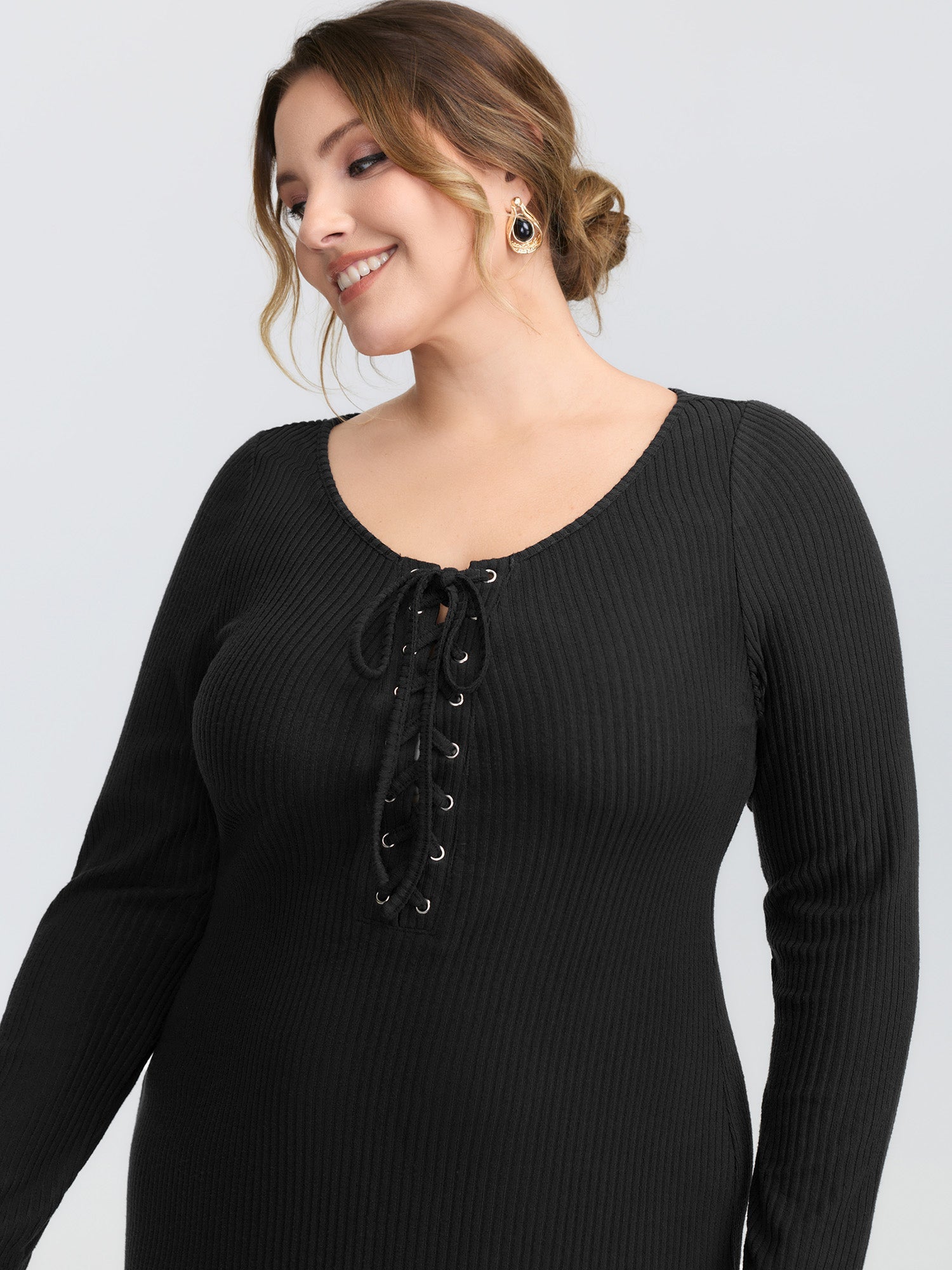 Stretchy Round Neck Lace-Up Midi Dress