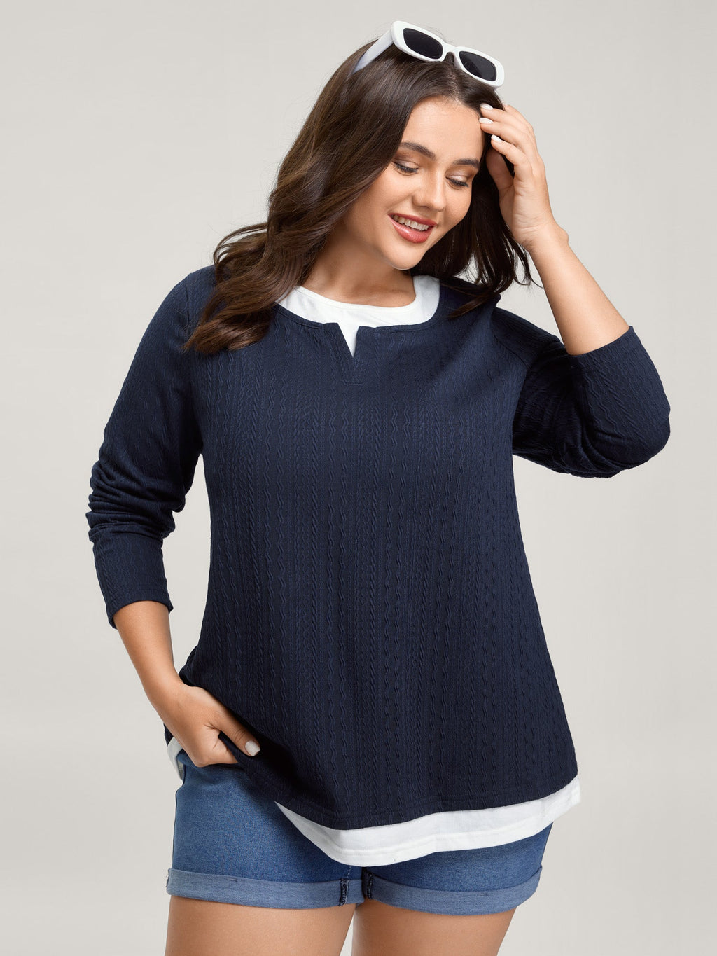 Textured Spliced Round Neck Solid T-Shirt