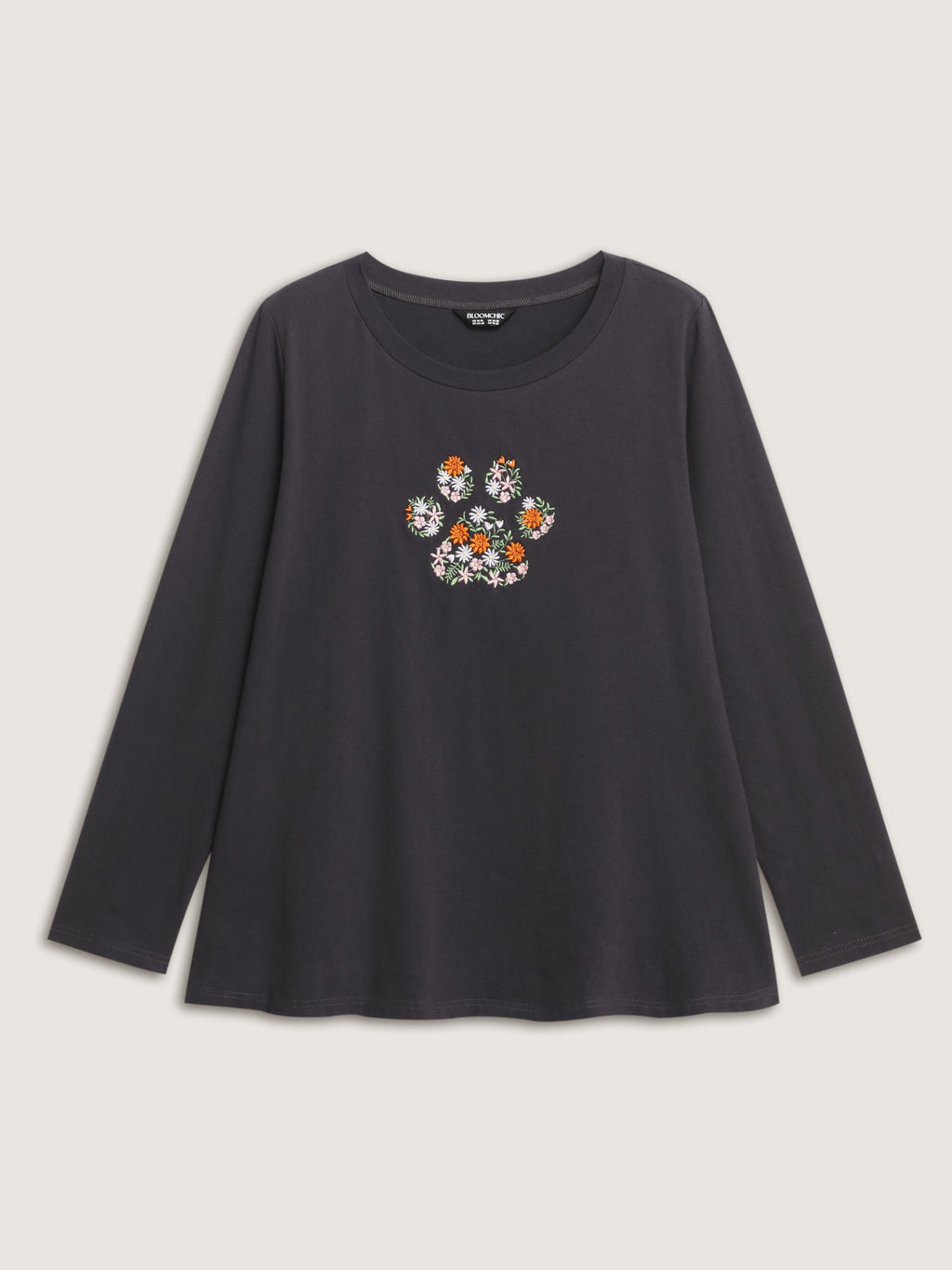 Floral Paws Embroidered Curvy Hem T-Shirt
