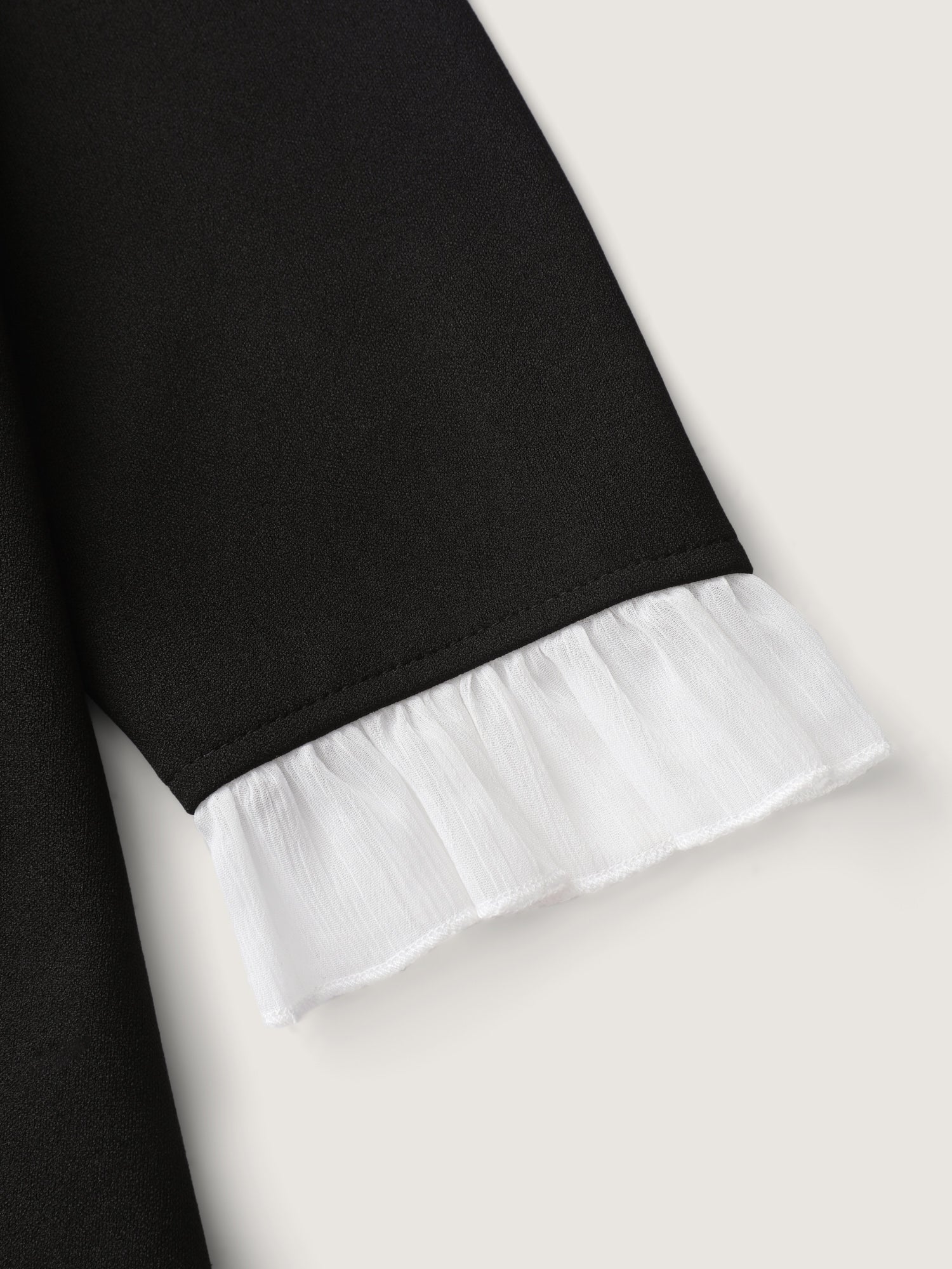 Color Contrast Ruffled Midi Dress