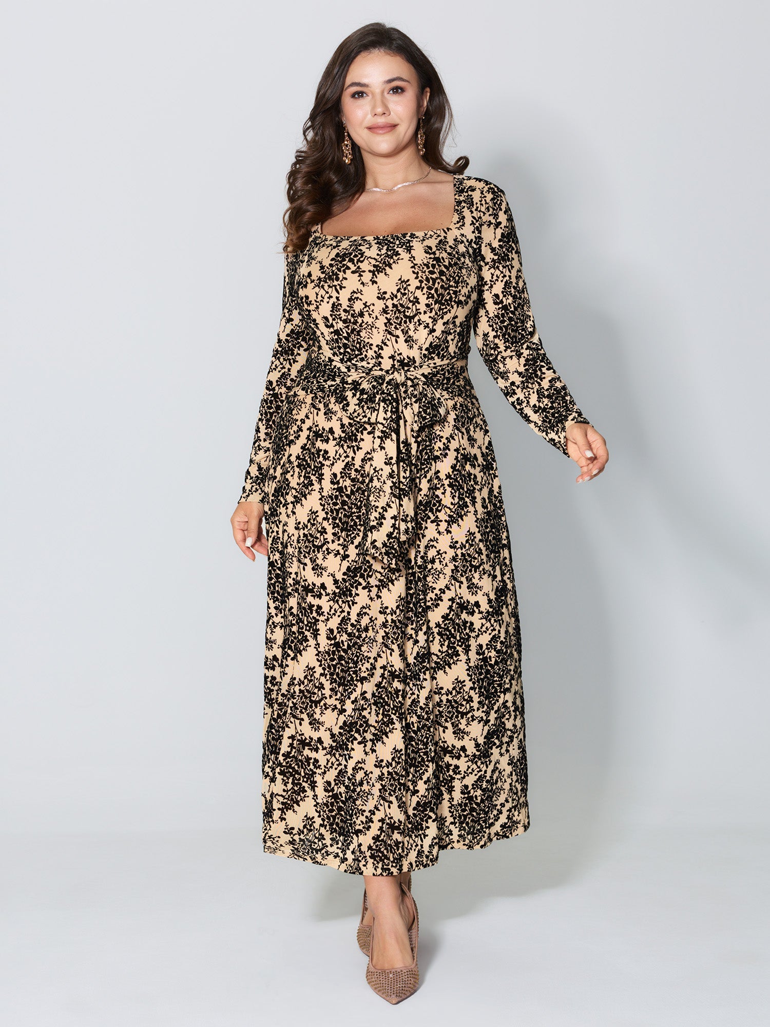 Floral Print Belted Waist-Defining Maxi Dress