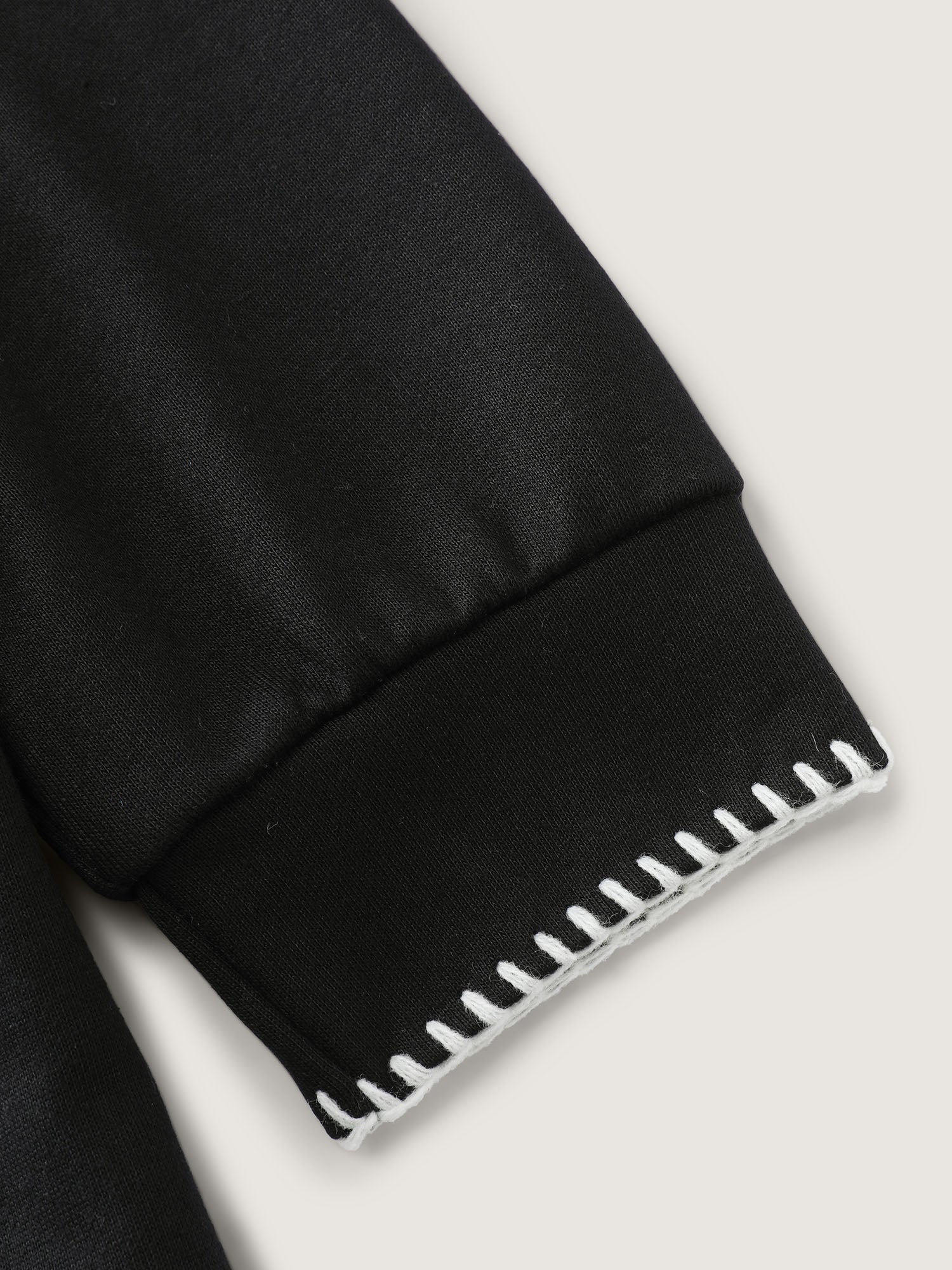 Puppy Embroidered Stretchy Contrast Hoodie