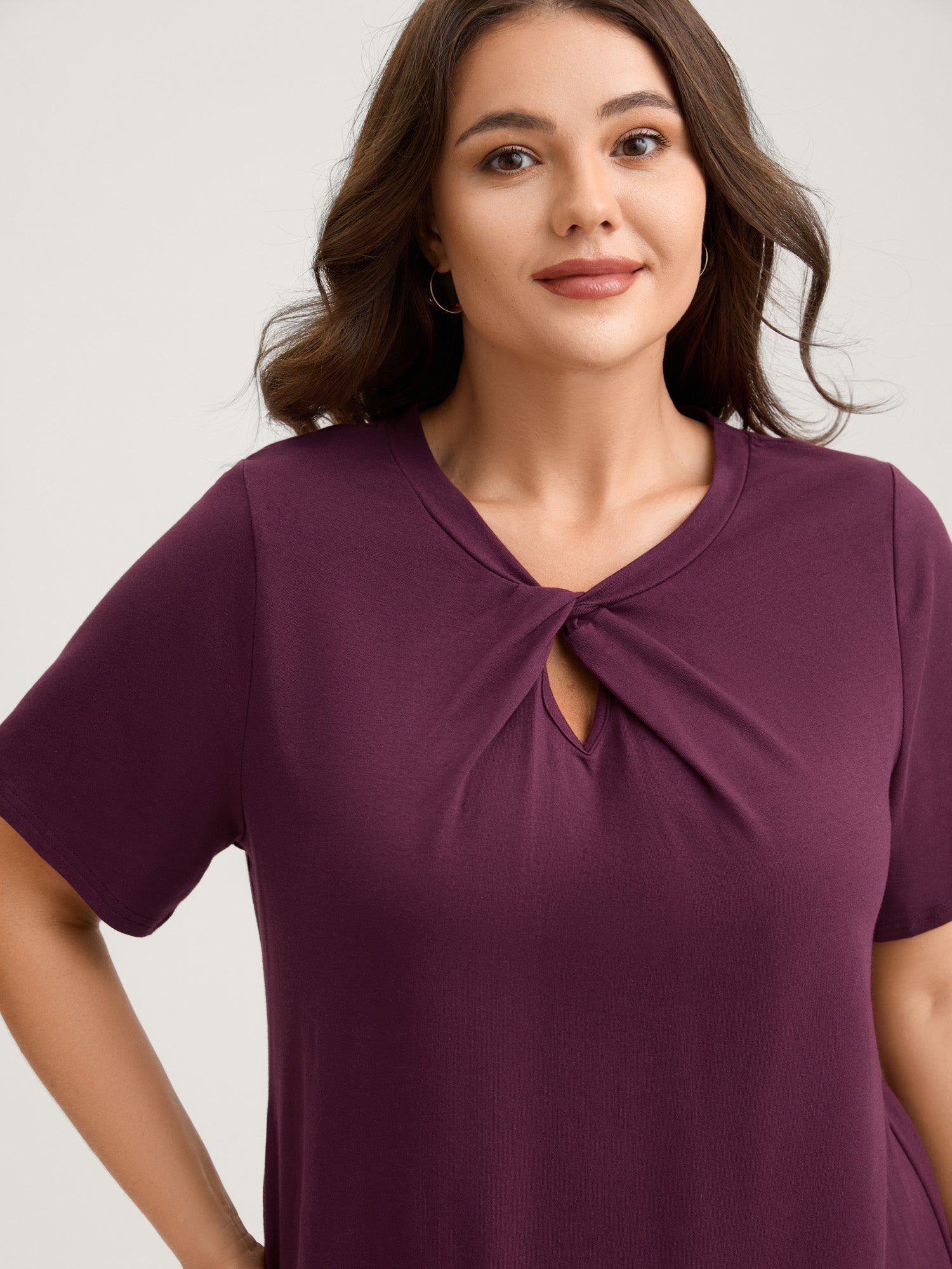Knotted Cut-Out Neckline Solid T-Shirt