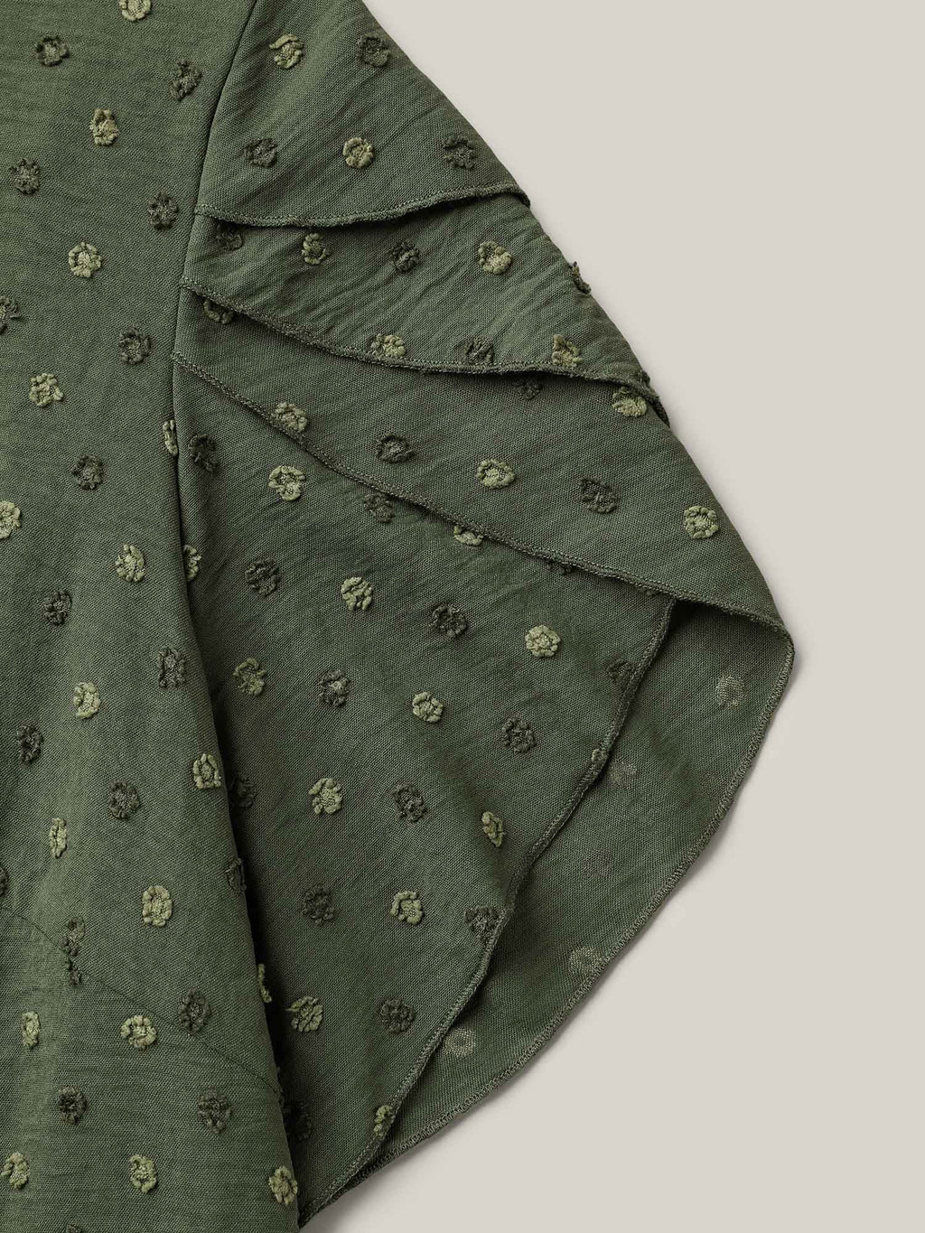 Textured Color Contrast Petal Sleeve Blouse