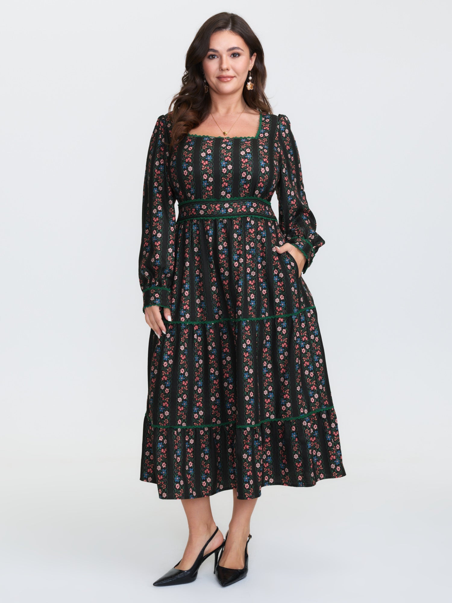 Retro Floral Stripe Tiered Maxi Dress