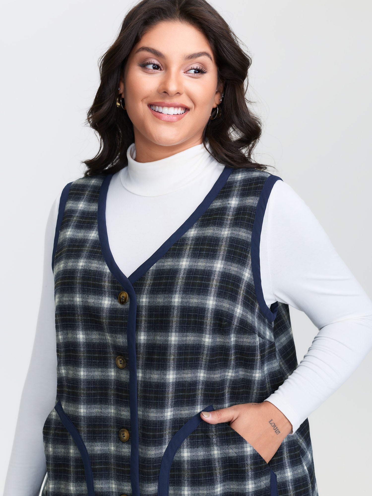 Fleece Checkered Pattern Button-Down Vest