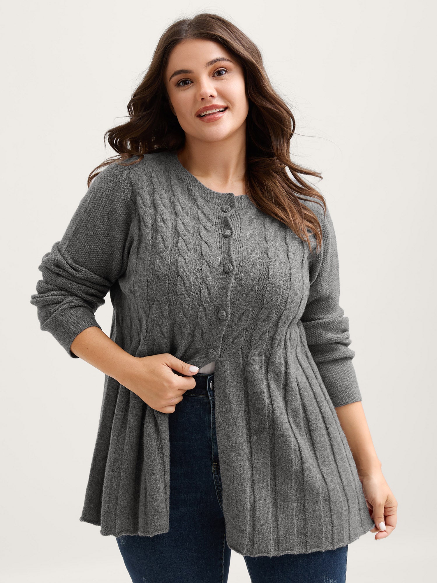 Cable Knit Round Neck Button Knit Cardigan