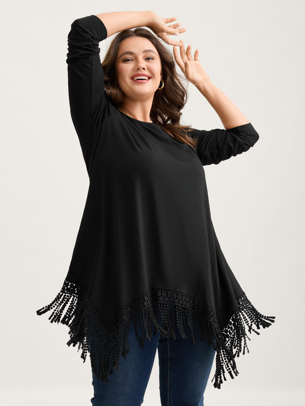 Solid Tassels Trim Pocket Asymmetrical Hem T-shirt