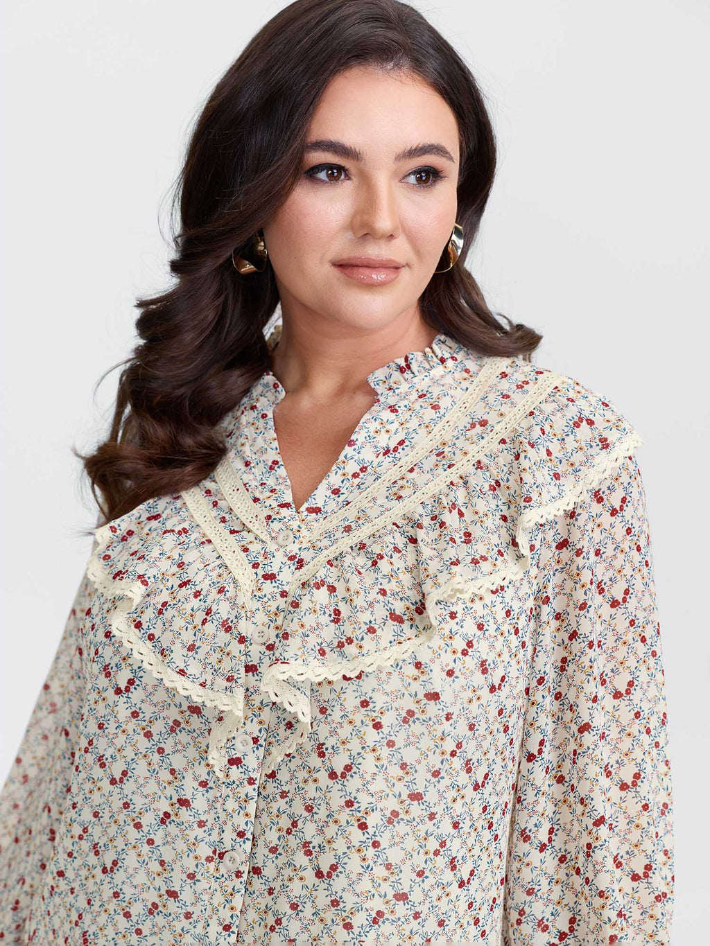 Lace Trim Ruffled Lettuce Edge Blouse