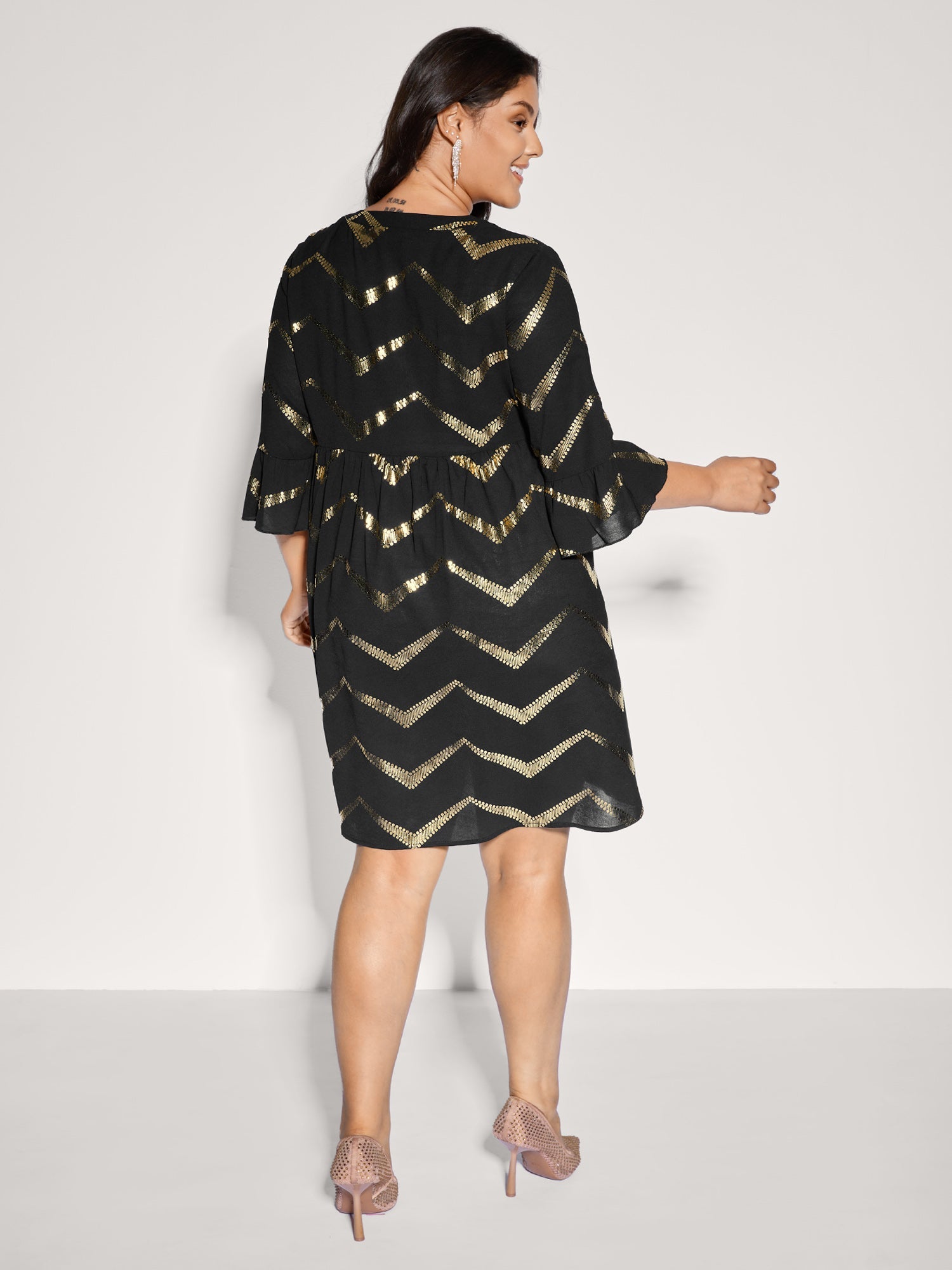 Gold Stamping Wavy Knee-Length Dress
