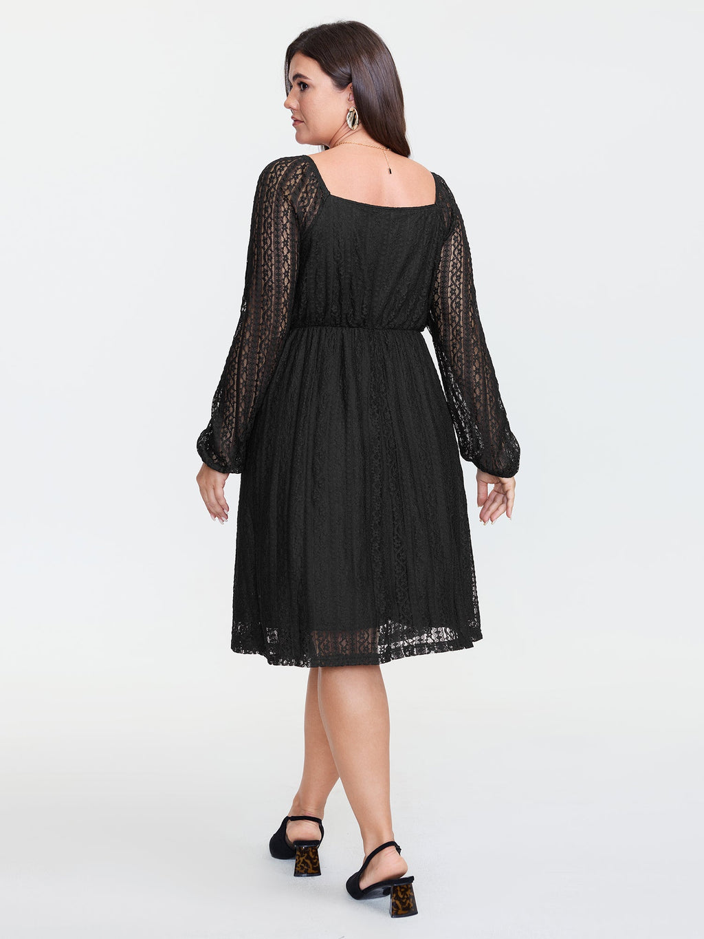 Sweetheart Neckline Sheer Lace Midi Dress