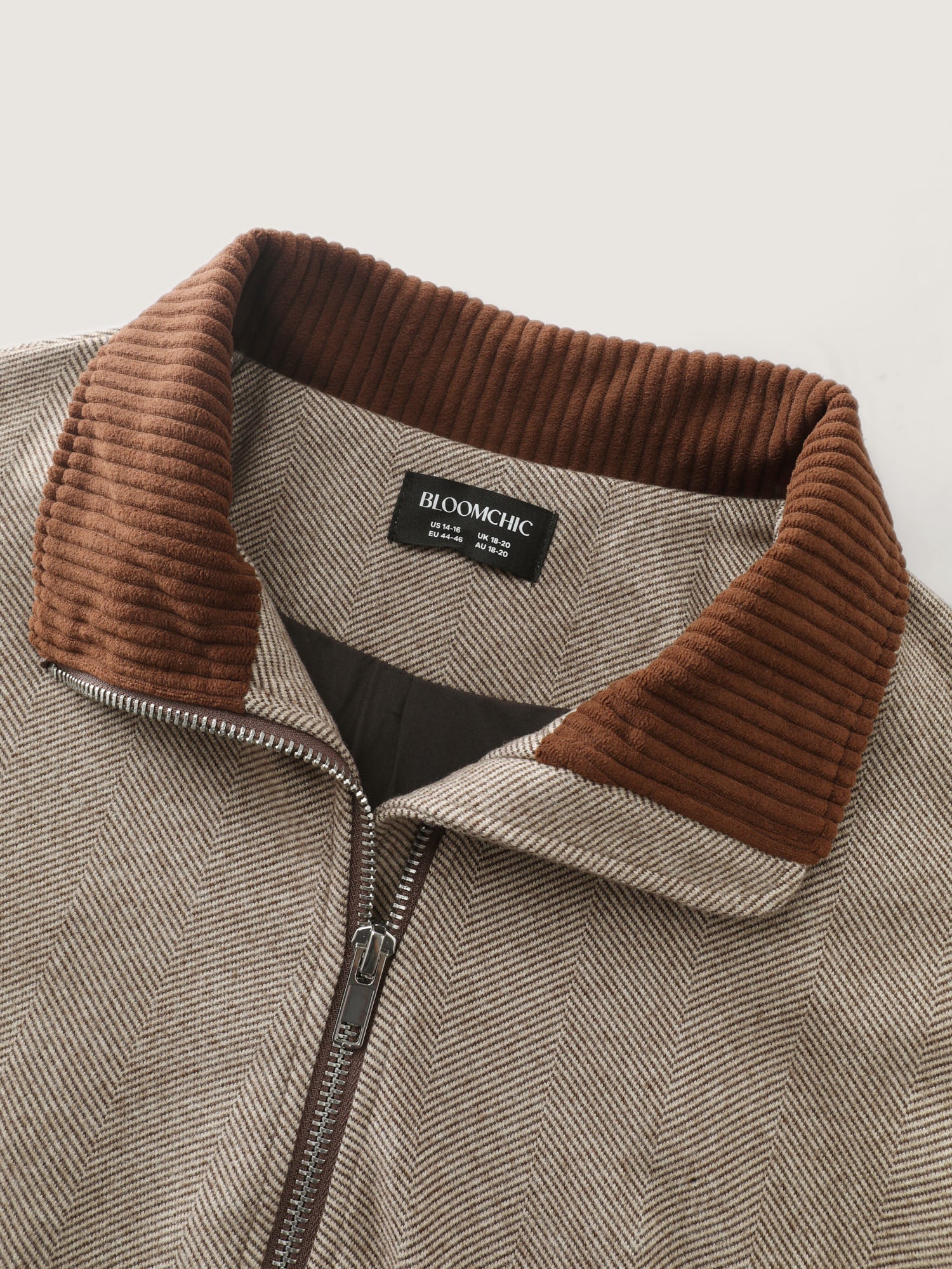 Spliced Color Contrast Pockets Zipper Jacket