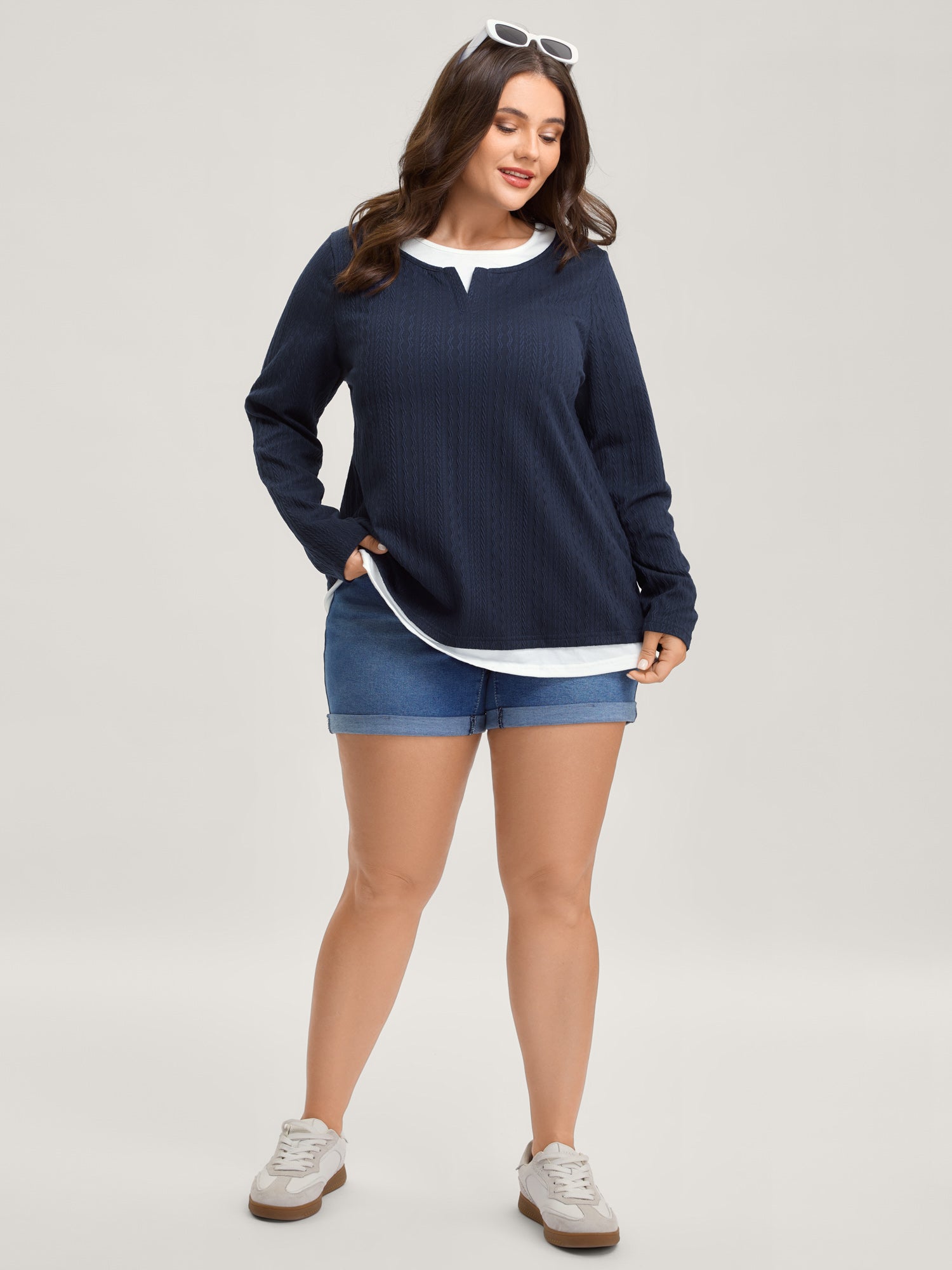 Textured Spliced Round Neck Solid T-Shirt