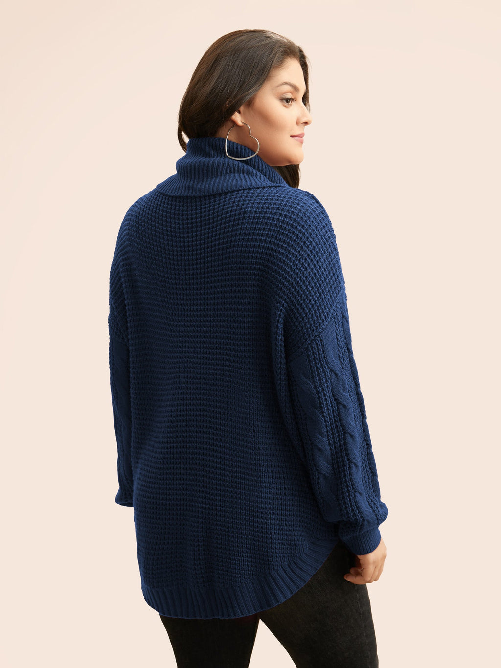 Turtleneck Cable Knit Curved Hem Pullover