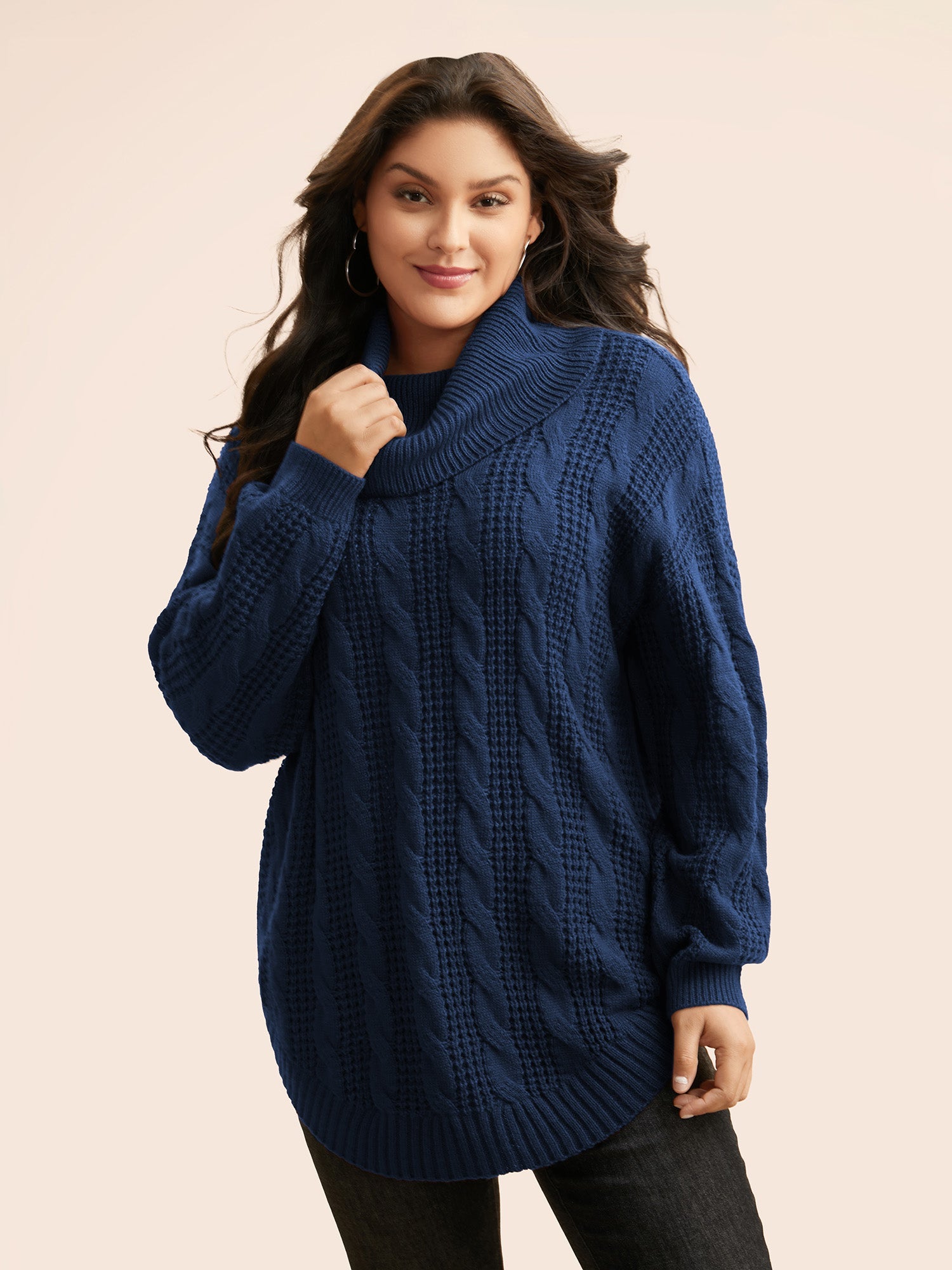 Turtleneck Cable Knit Curved Hem Pullover