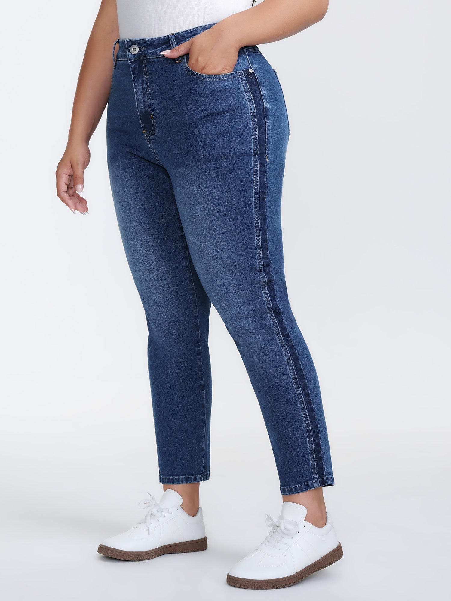 Stretchy Mid-Rise Straight-Leg Jeans