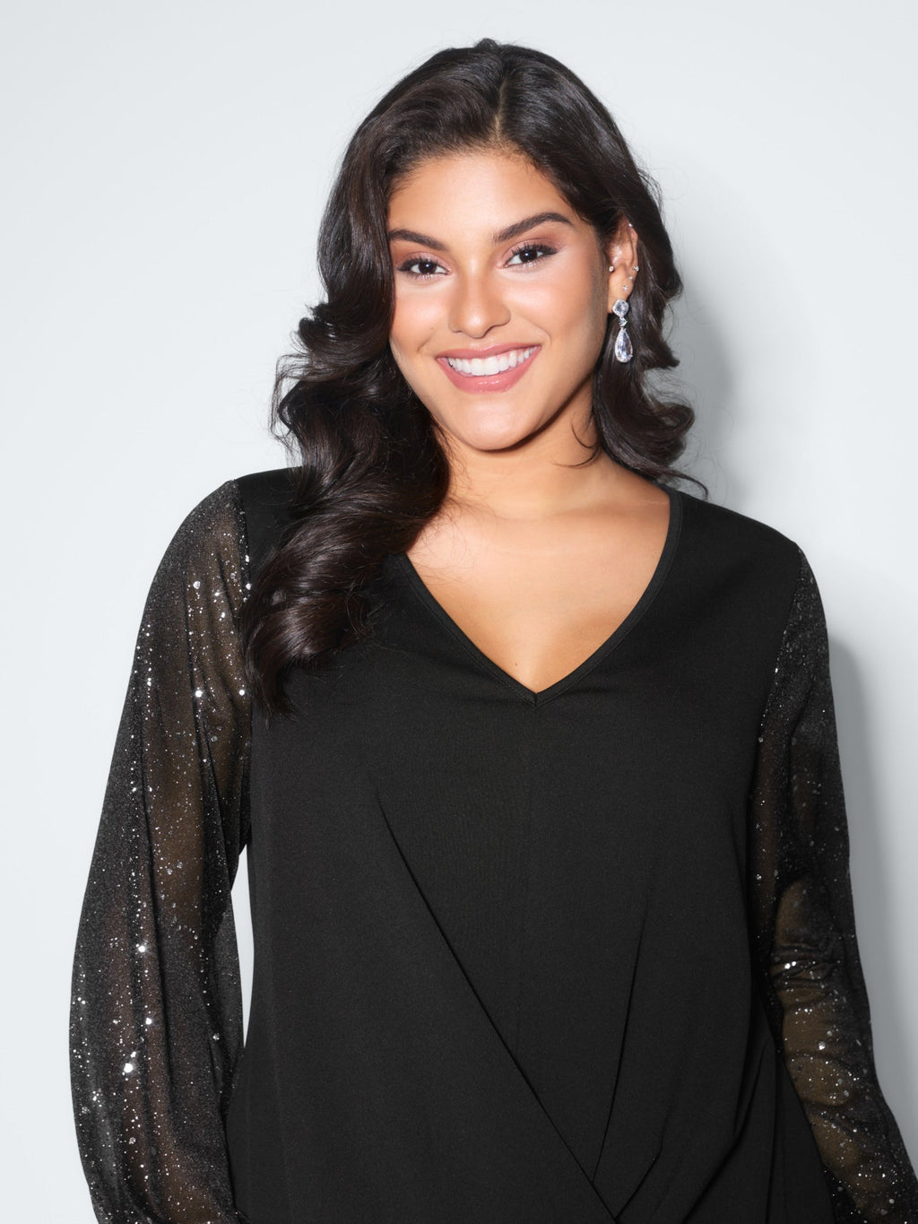 Shimmery Sleeve Knotted Hem Blouse