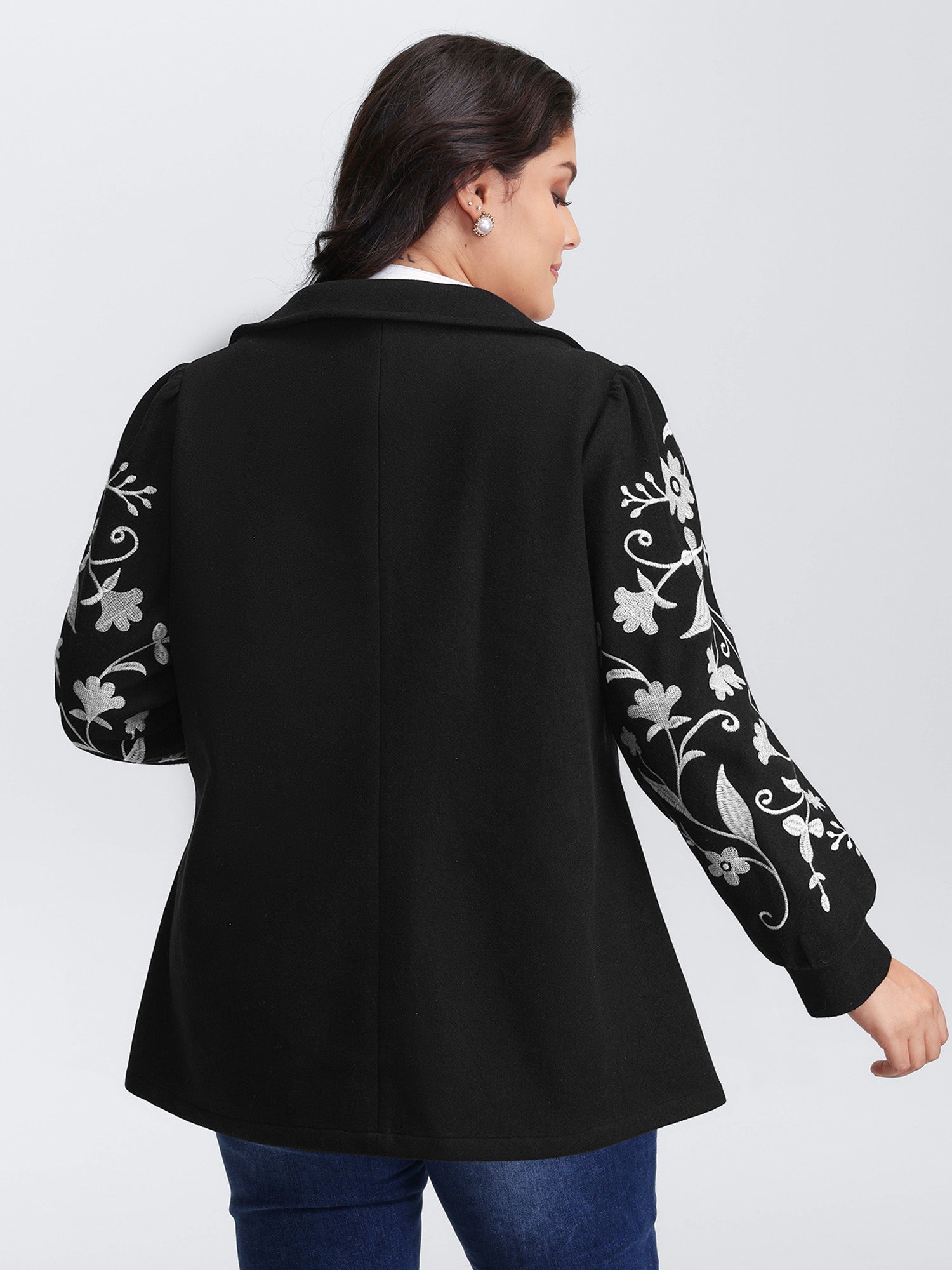 Floral Embroidered Sleeve Slant Pockets Coat