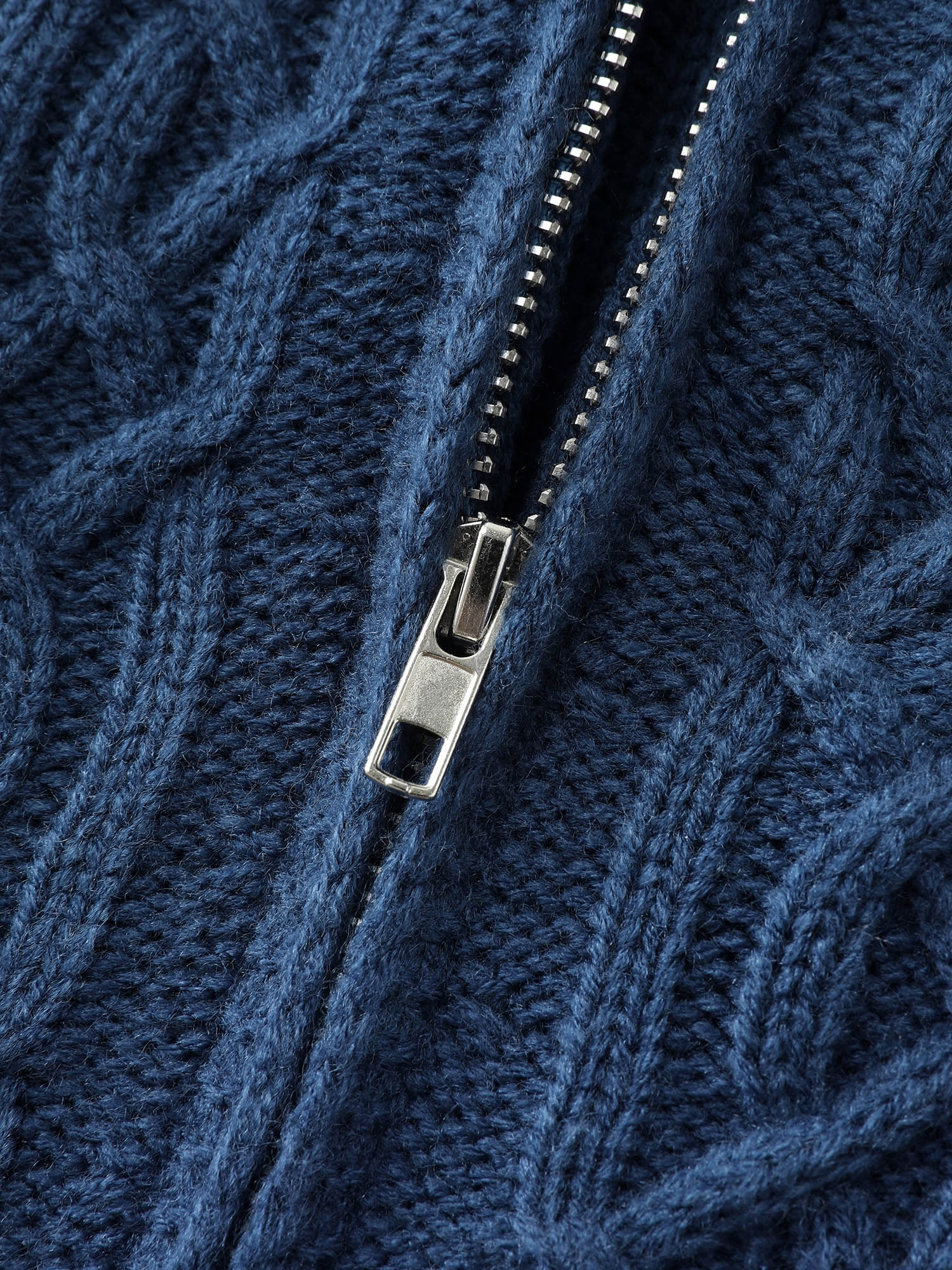 Cableknit Zipper Hooded Knit Cardigan