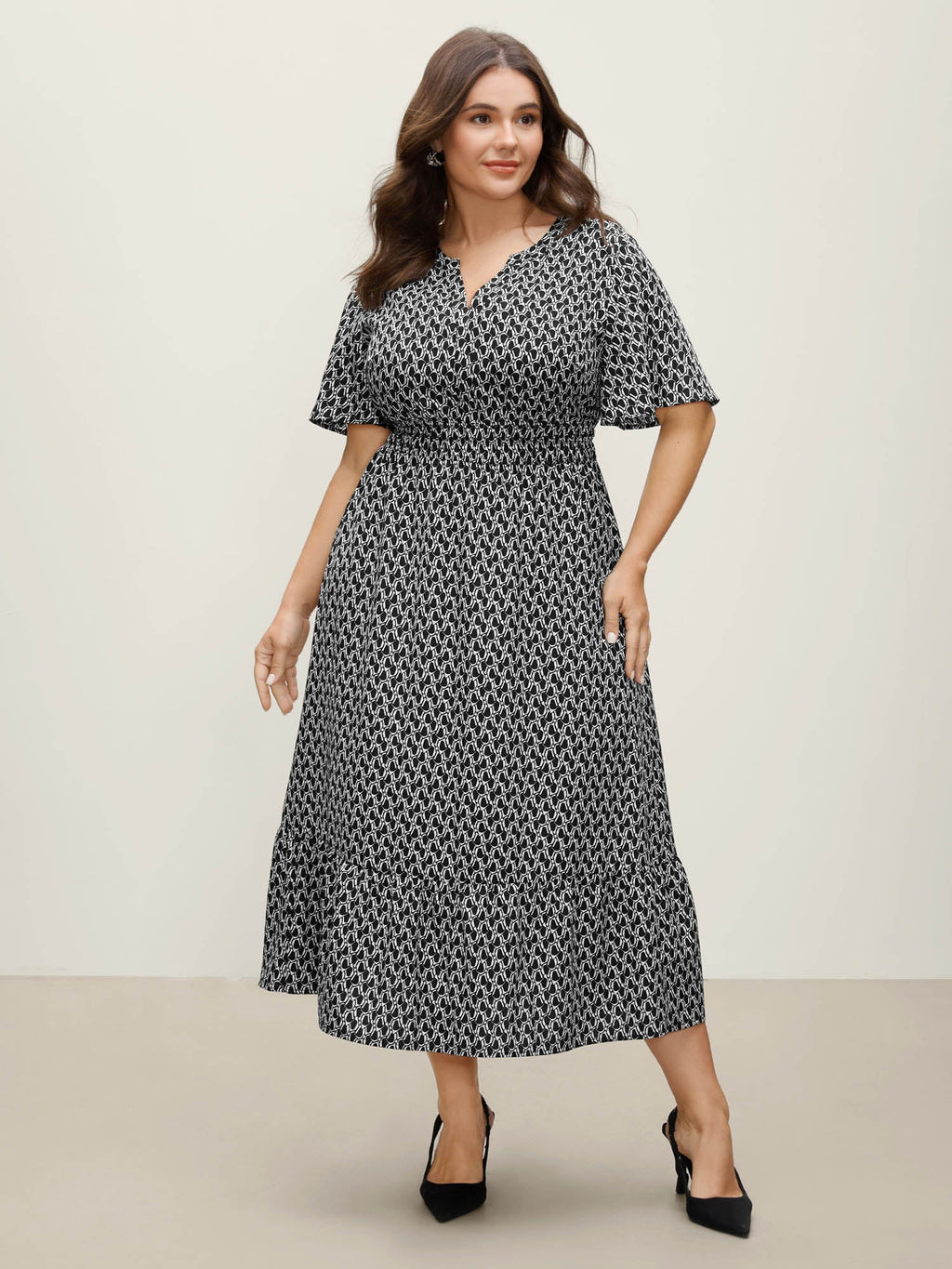 Geometric Print Waist-Cinched Tiered Midi Dress