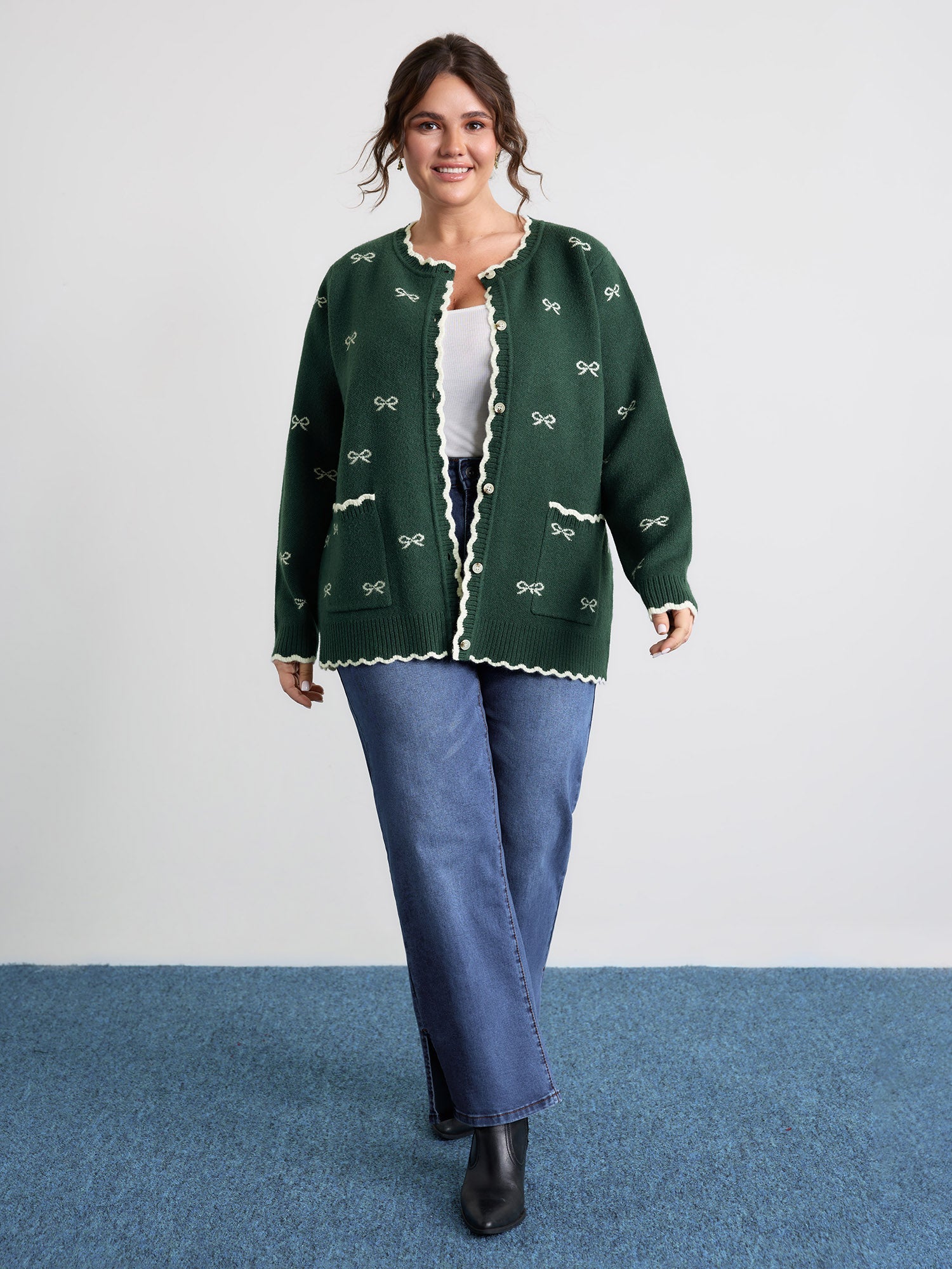 Bowknot Jacquard Wavy Edge Knit Cardigan