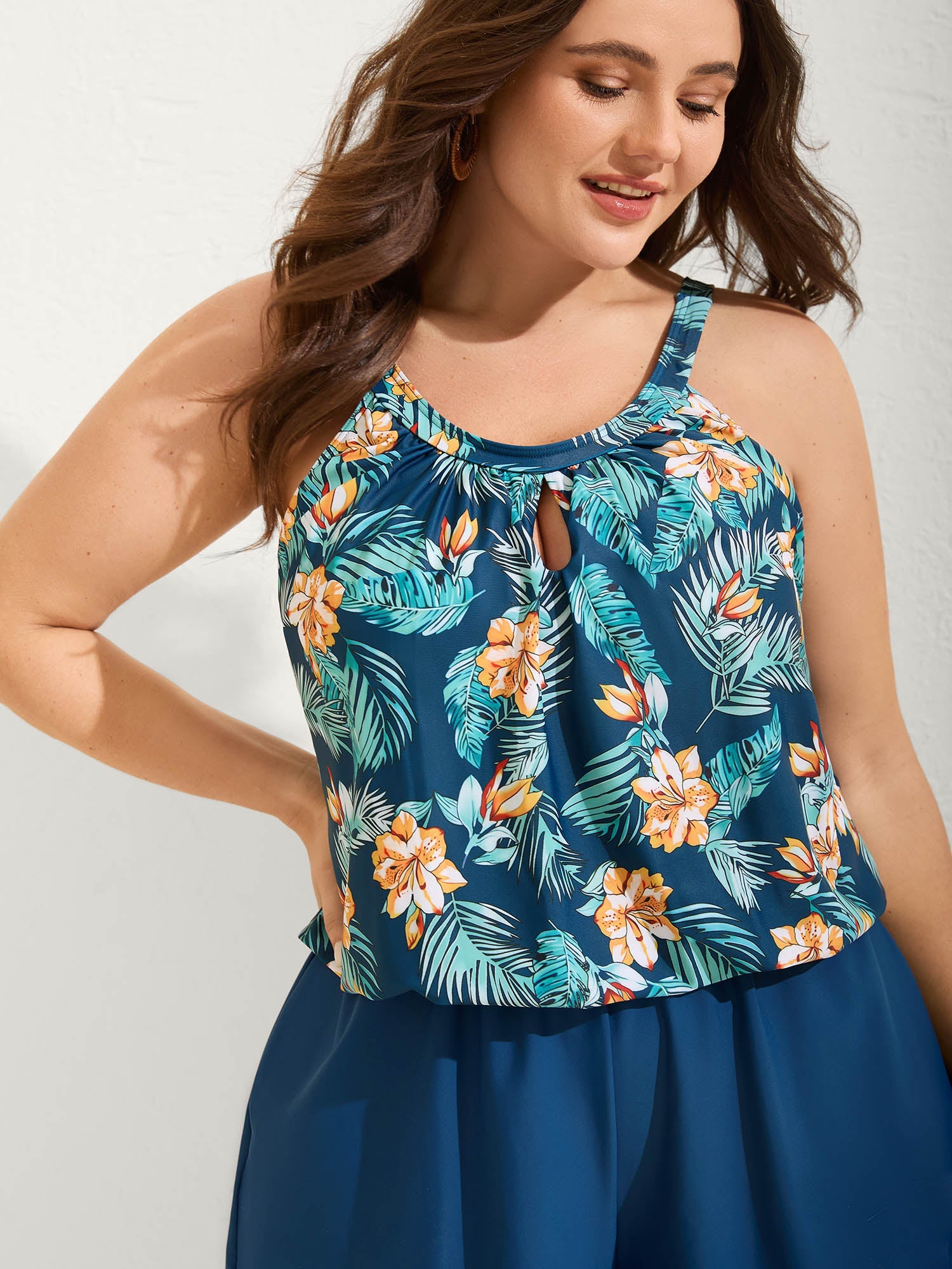 Floral Print Keyhole Pockets Swim Romper